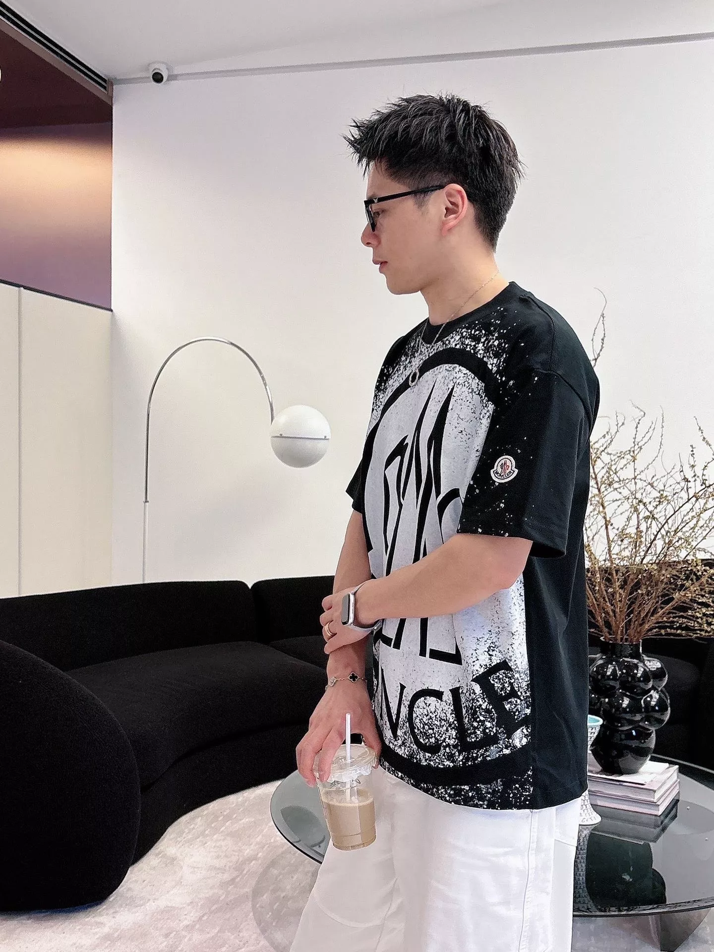 body_f23623c639476c2c.webp