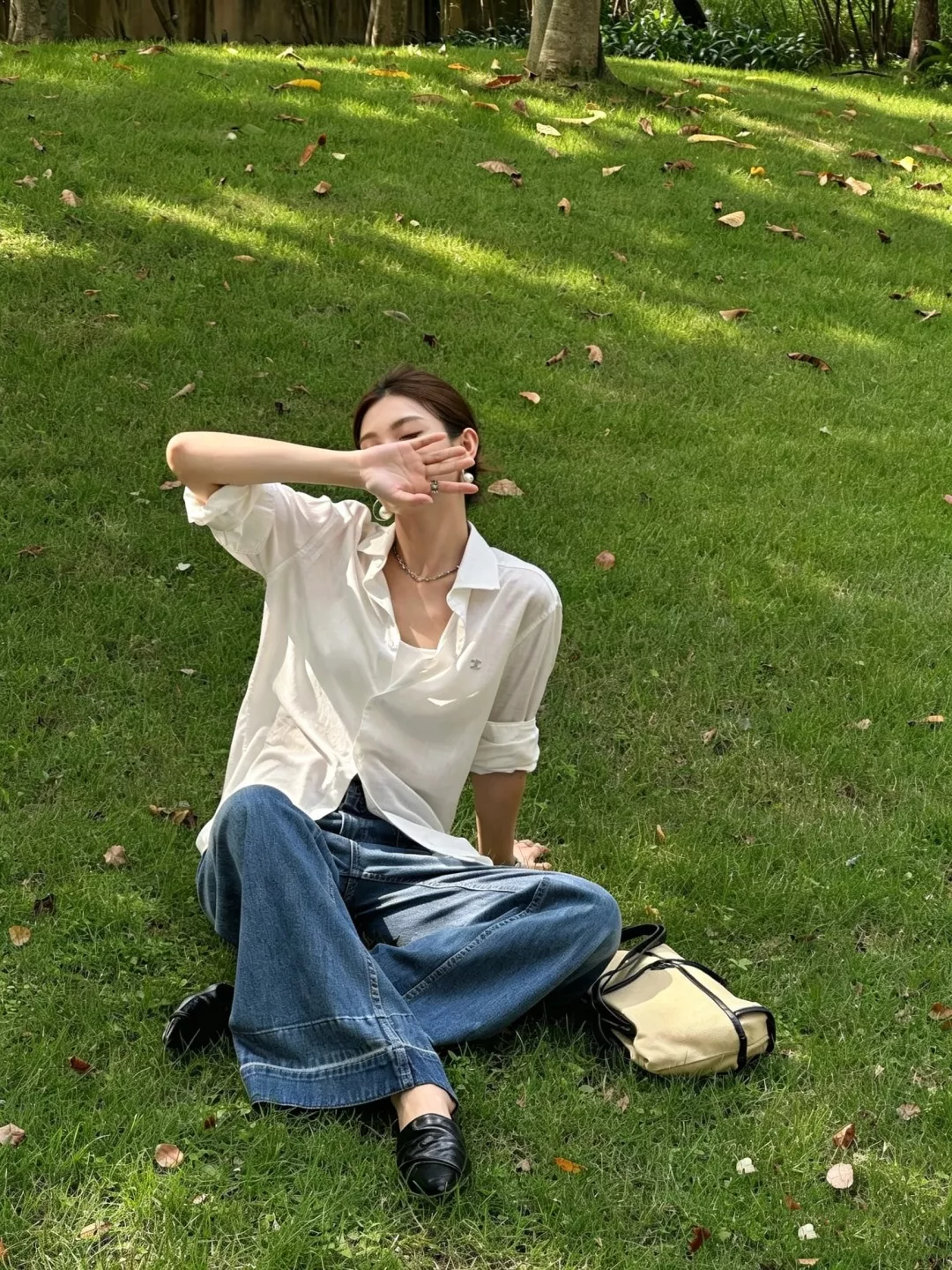 셀린느 트리오페 자수 린넨 텐셀 루즈핏 긴소매 셔츠 상세 이미지 19