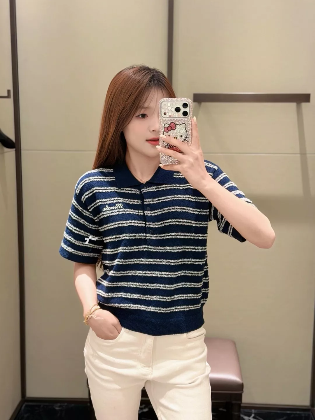 톰브라운 자수 로고 스트라이프 반소매 카라 니트 상세 이미지 19
