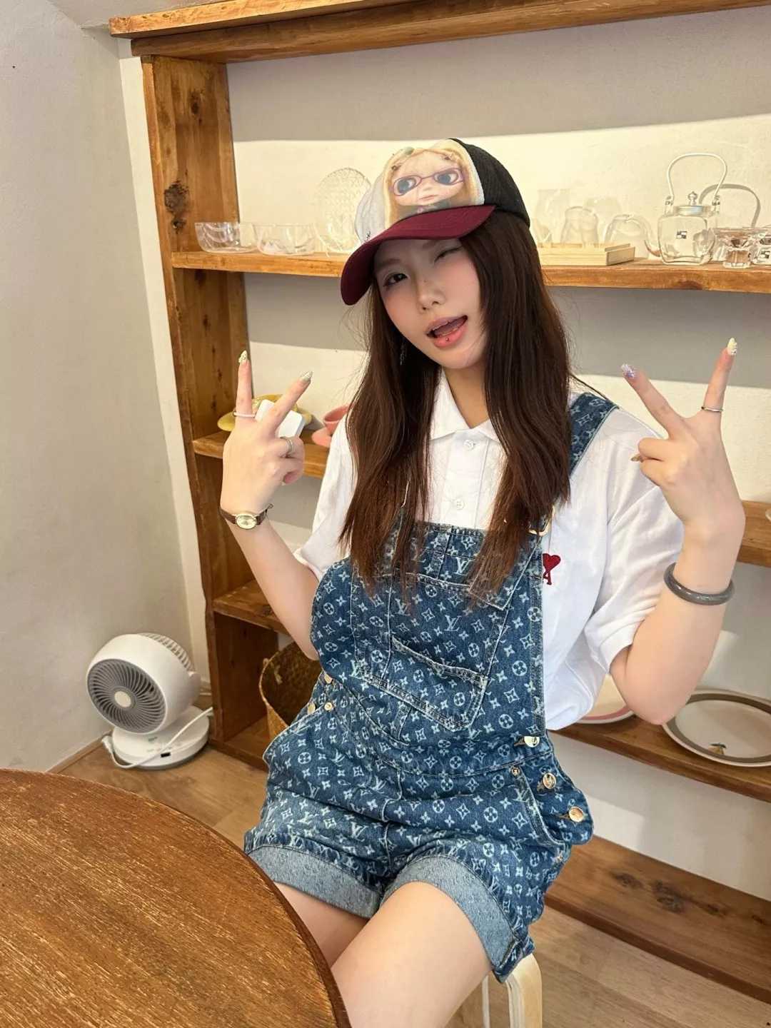 루이비통 모노그램 워싱 데님 오버롤 쇼츠 상세 이미지 23