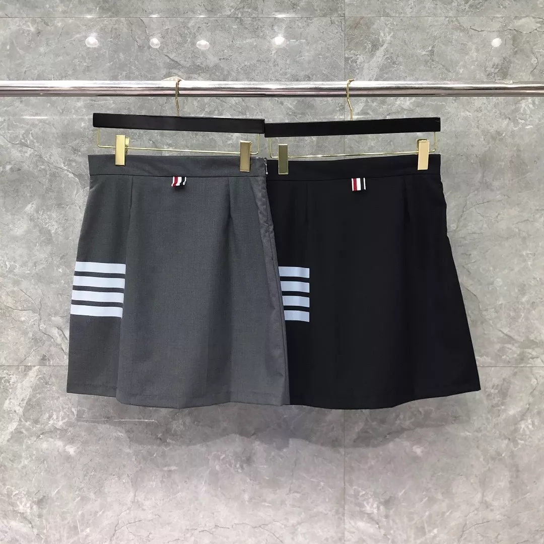 톰브라운 사이드 슬릿 사선 바 포인트 A라인 미니 스커트 상세 이미지 2