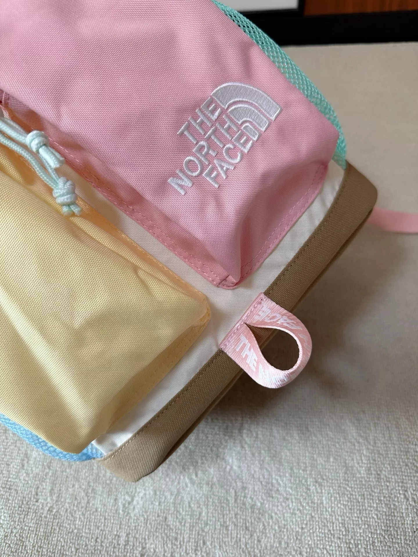 노스페이스 스몰 2.0 더블 포켓 나일론 백팩 상세 이미지 26