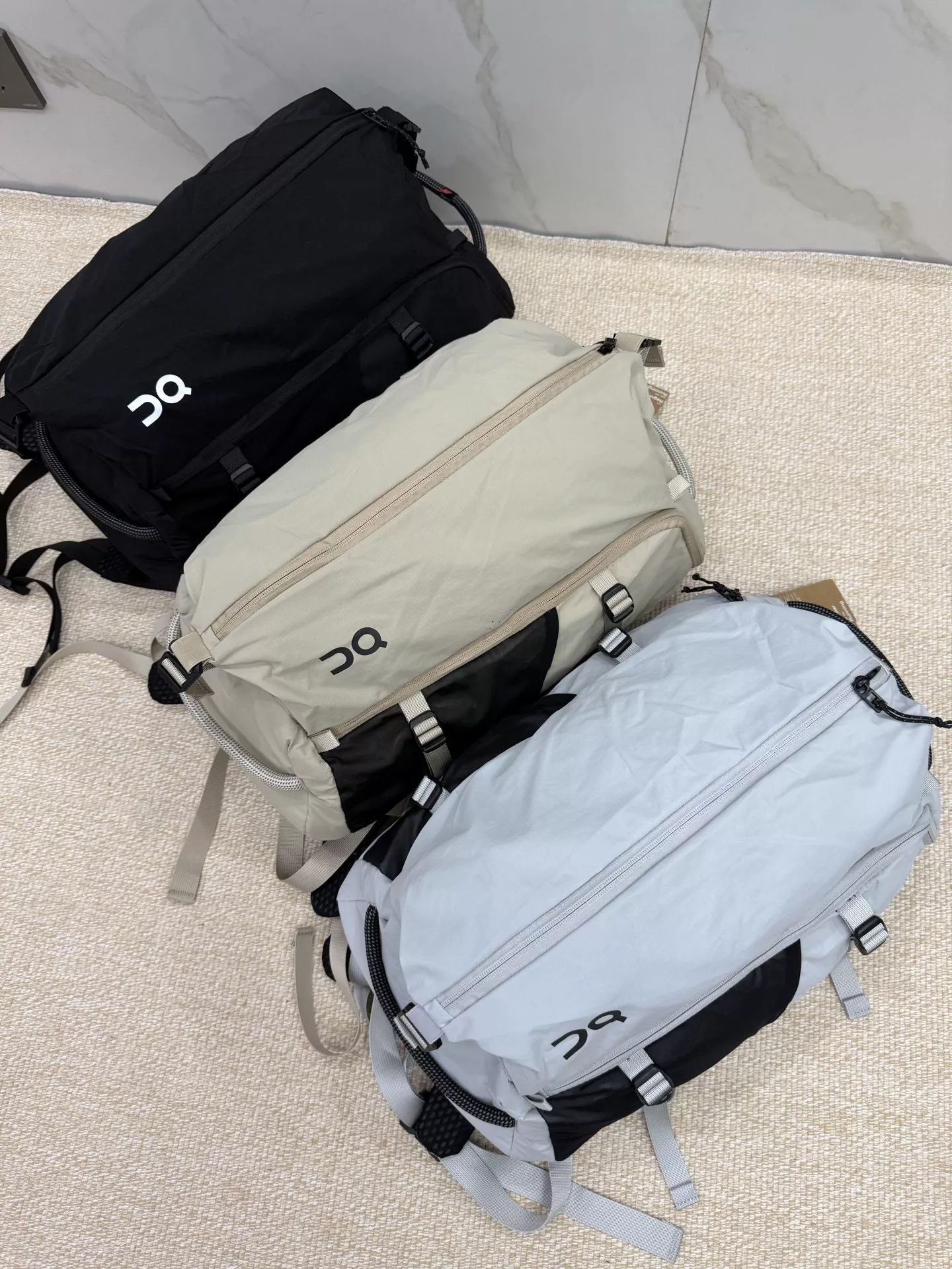 온러닝 스피드 팩 30L 라이트 방수 백팩 상세 이미지 2