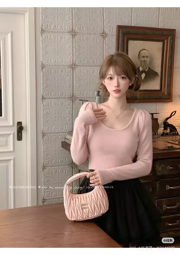미우미우 마틀라세 새틴 미니 호보백 상세 이미지 17