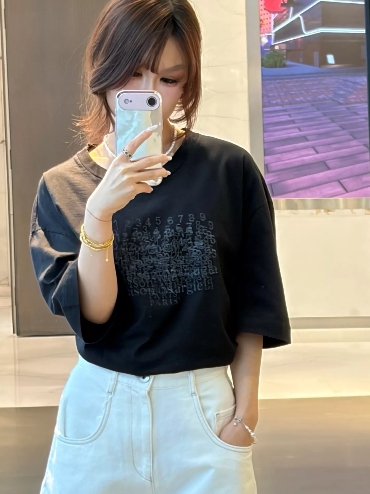 메종마르지엘라 미러 레터 자수 프린트 반소매 티셔츠 상세 이미지 15