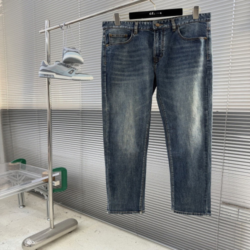 구찌 빈티지 워싱 자수 포인트 데님 팬츠