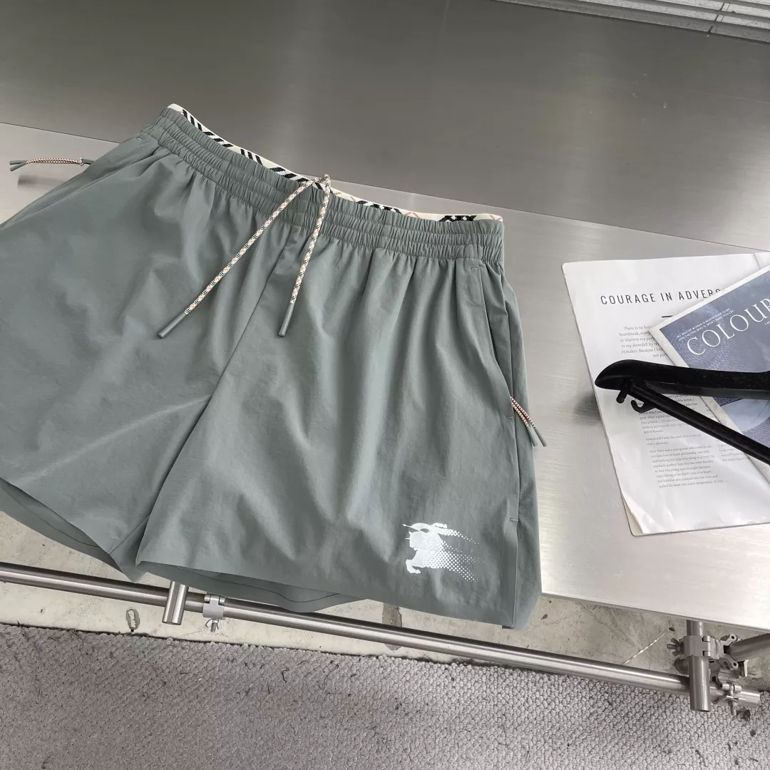 버버리 체크 테이프 나일론 밴딩 쇼츠 상세 이미지 4
