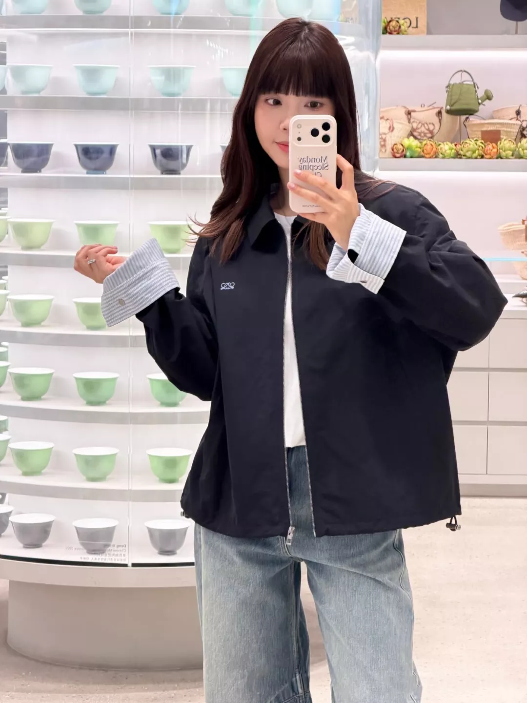 로에베 로고 자수 배색 스트라이프 안감 집업 재킷 상세 이미지 26