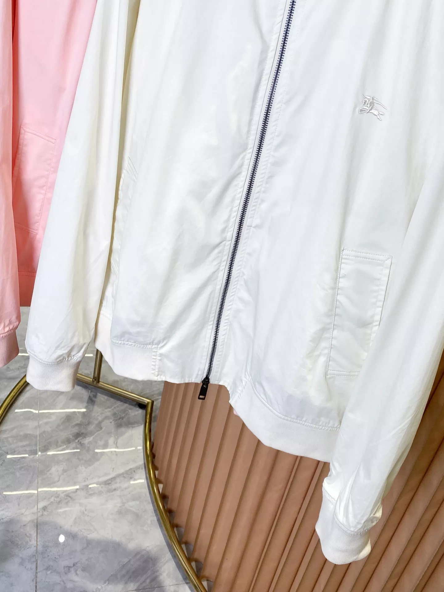 버버리 글렌필즈 체크 칼라 개버딘 해링턴 집업 재킷 상세 이미지 20