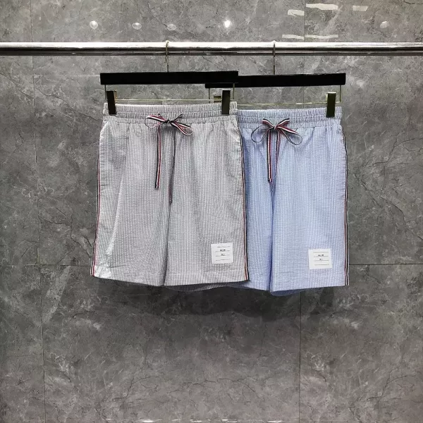 톰브라운 시어서커 스트라이프 밴딩 하프 팬츠