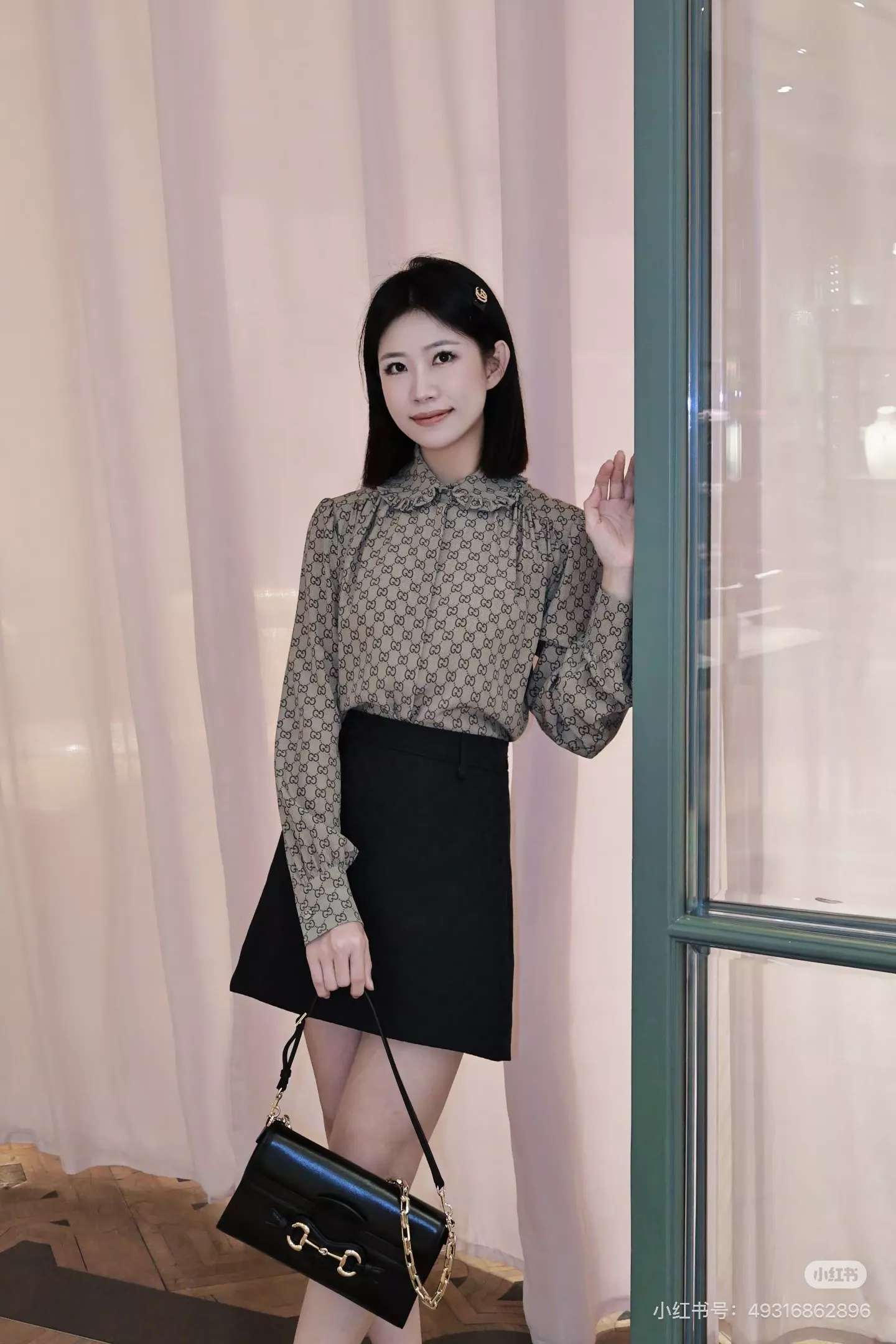 구찌 GG 자카드 프릴 칼라 루즈핏 긴소매 셔츠 상세 이미지 24