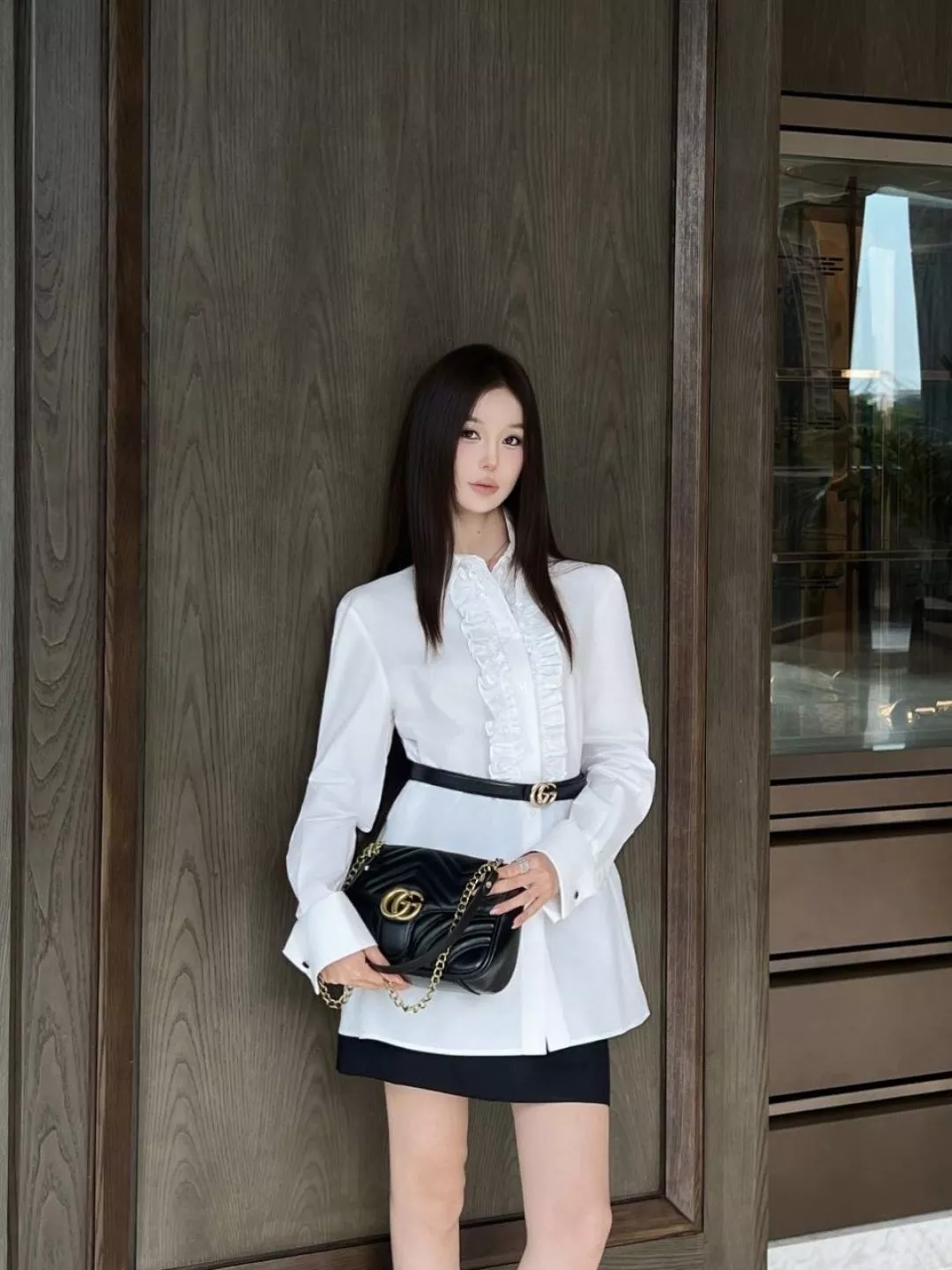 디올 프릴 디테일 벨트 포인트 화이트 긴소매 셔츠 상세 이미지 13
