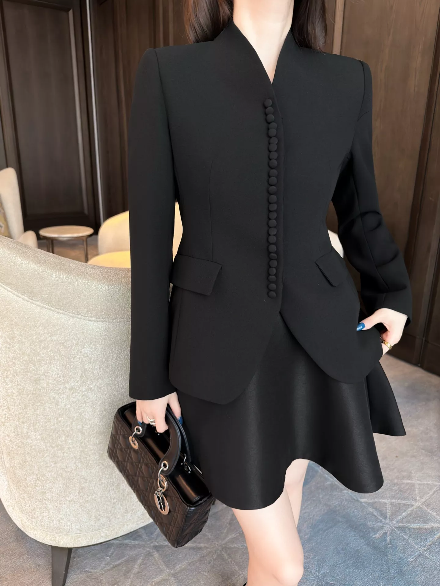 디올 스탠드칼라 슬림핏 버튼 정장 재킷 상세 이미지 43