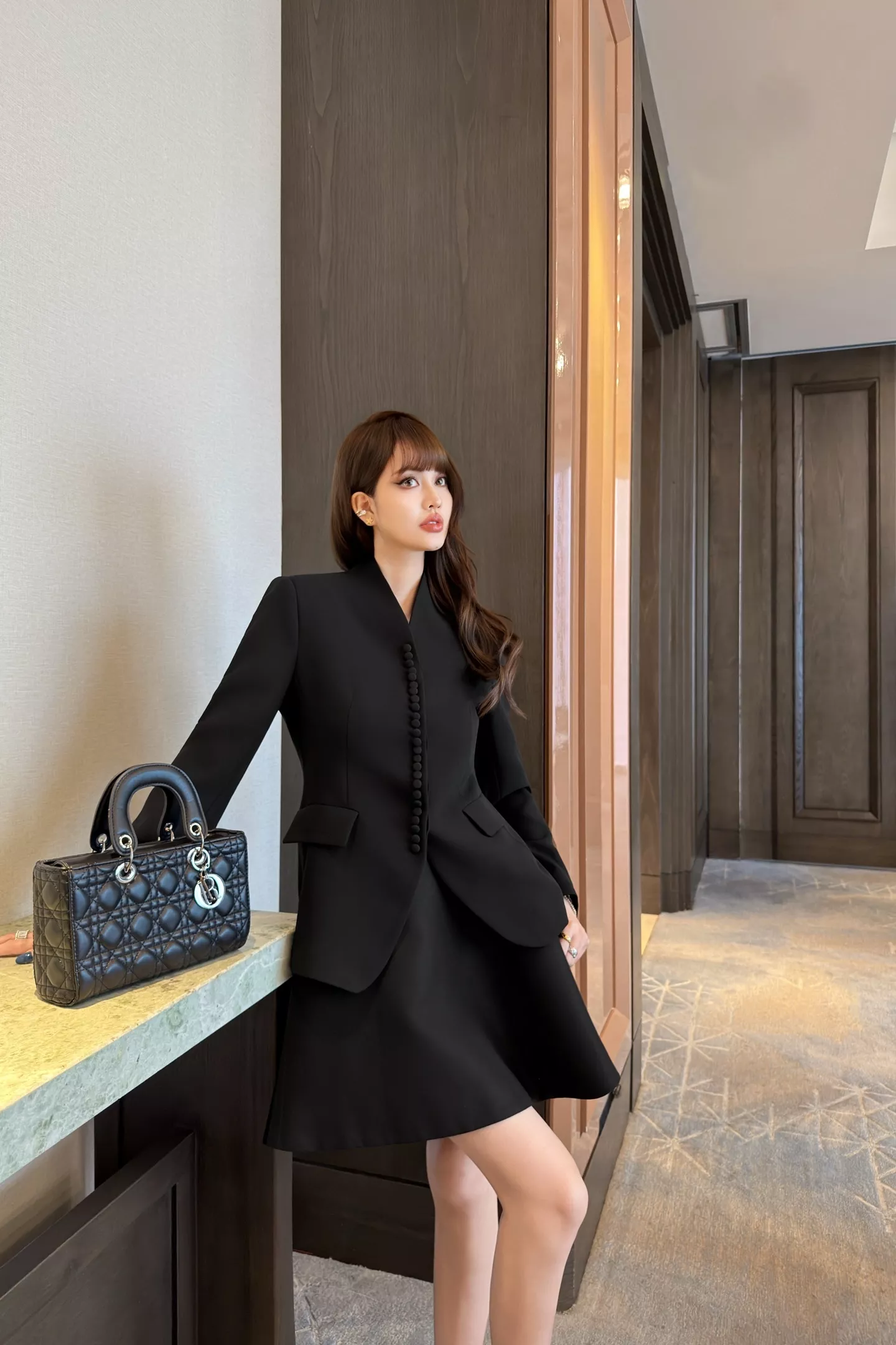 디올 스탠드칼라 슬림핏 버튼 정장 재킷 상세 이미지 46