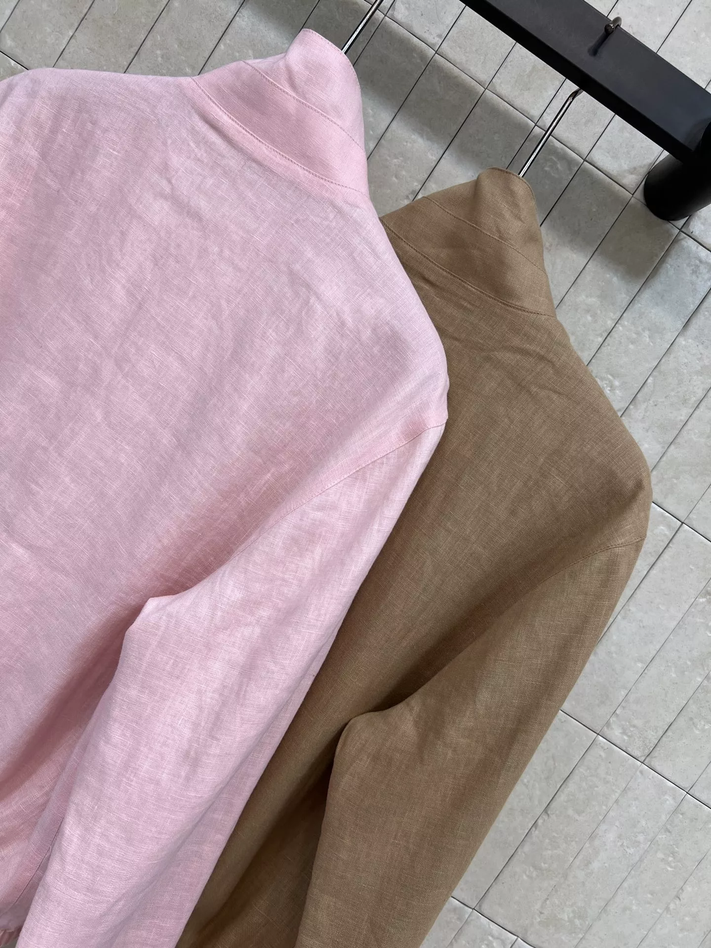 로로피아나 린넨 스탠드칼라 리버서블 크롭 집업 재킷 상세 이미지 8
