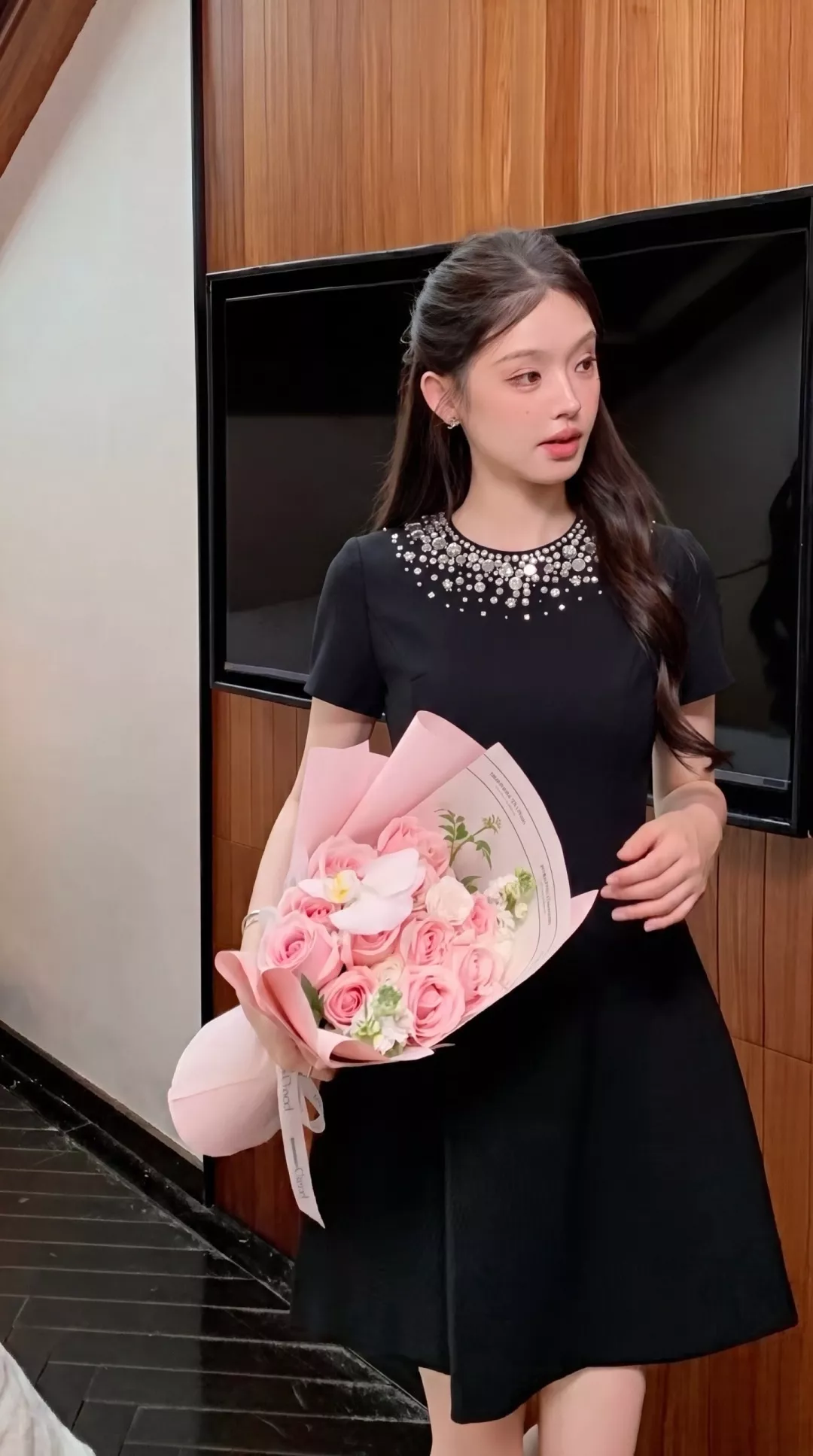 발렌티노 비즈 장식 반소매 플레어 원피스 상세 이미지 11