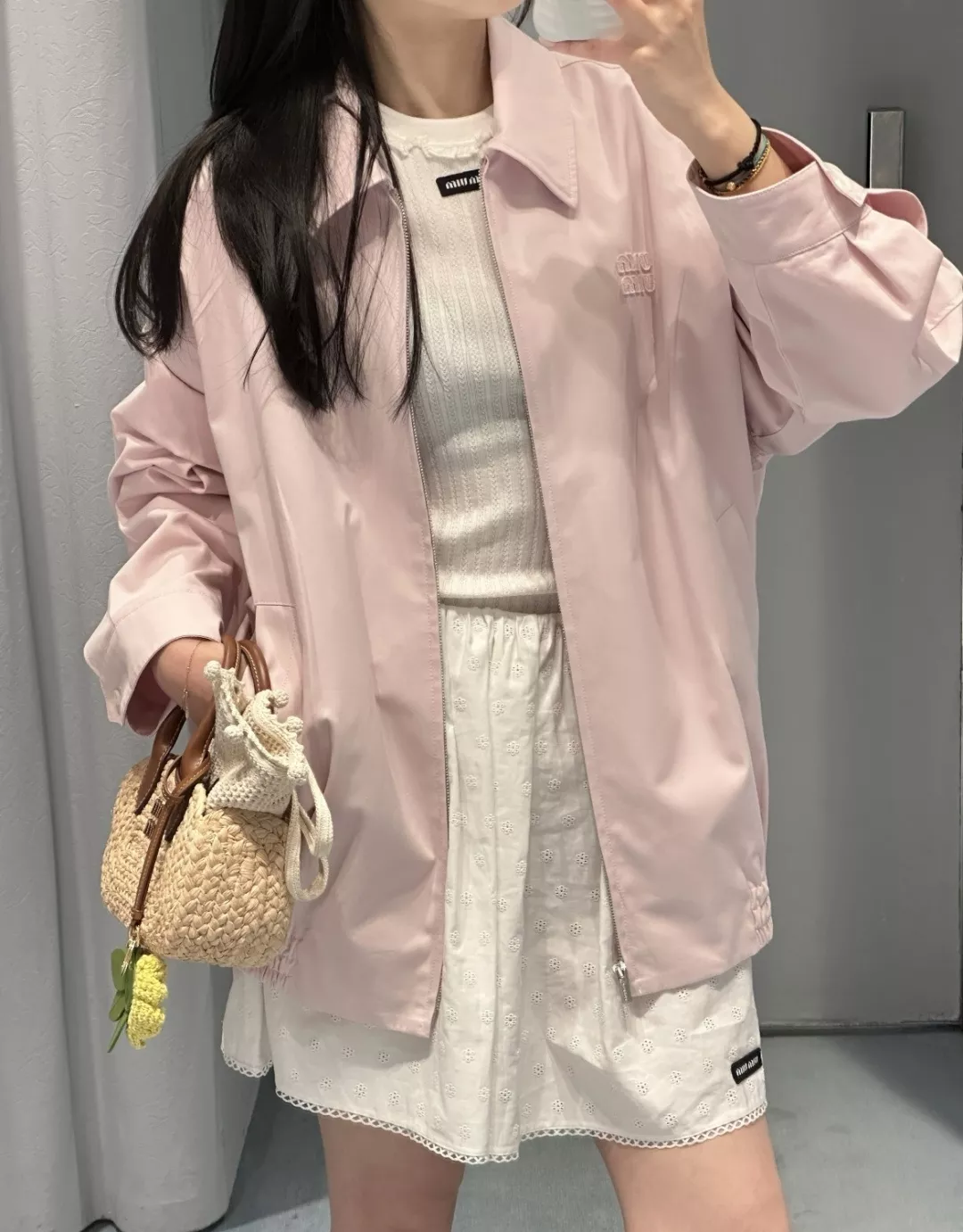 미우미우 긴소매 지퍼 핑크 숏 재킷 상세 이미지 17