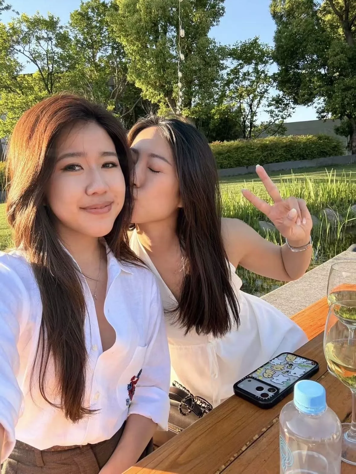로로피아나 플라워 자수 린넨 긴소매 셔츠 상세 이미지 34