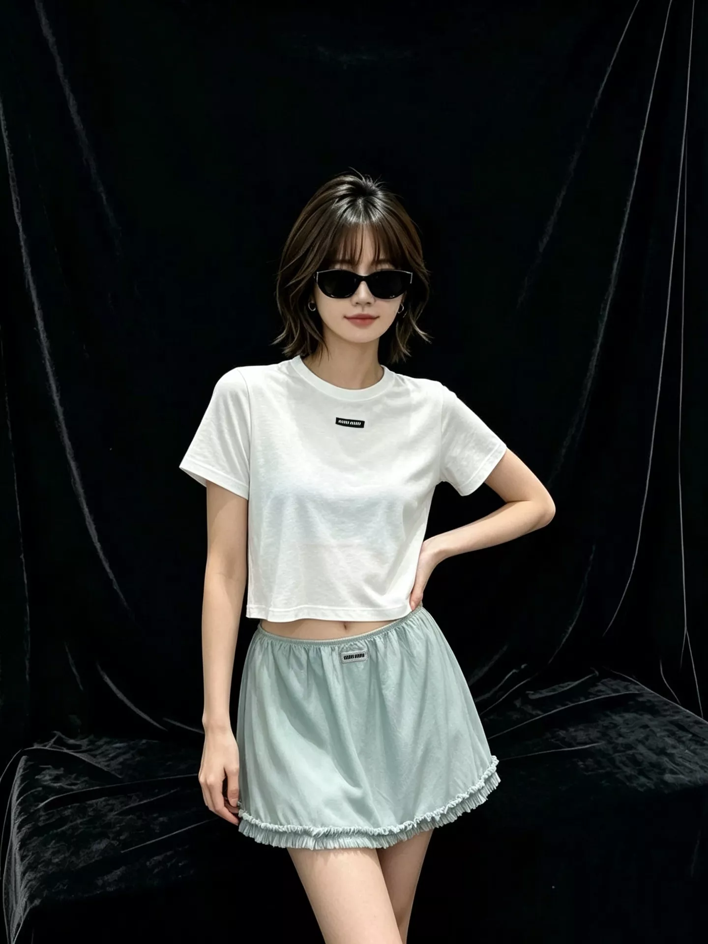 미우미우 실크 레이스 밑단 A라인 미니 스커트 상세 이미지 10