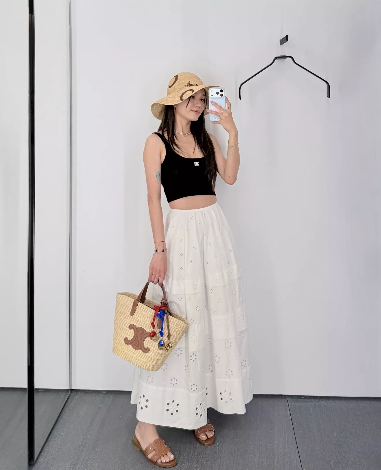 셀린느 자수 펀칭 레이어드 A라인 롱 스커트 상세 이미지 17