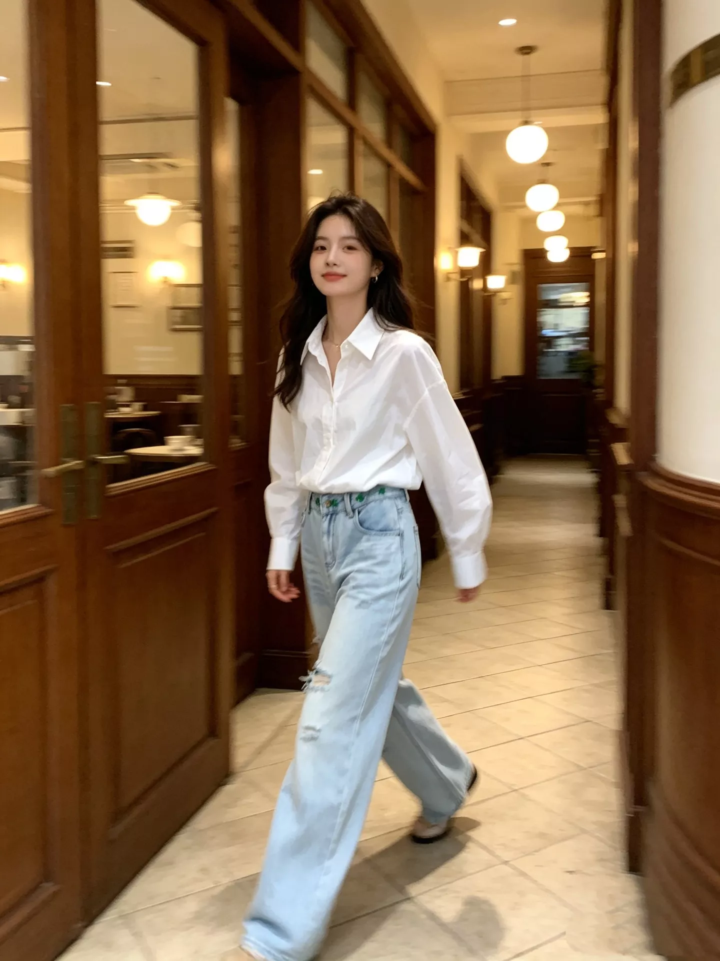 디올 네잎클로버 자수 디스트로이드 하이웨이스트 스트레이트 데님 팬츠 상세 이미지 19