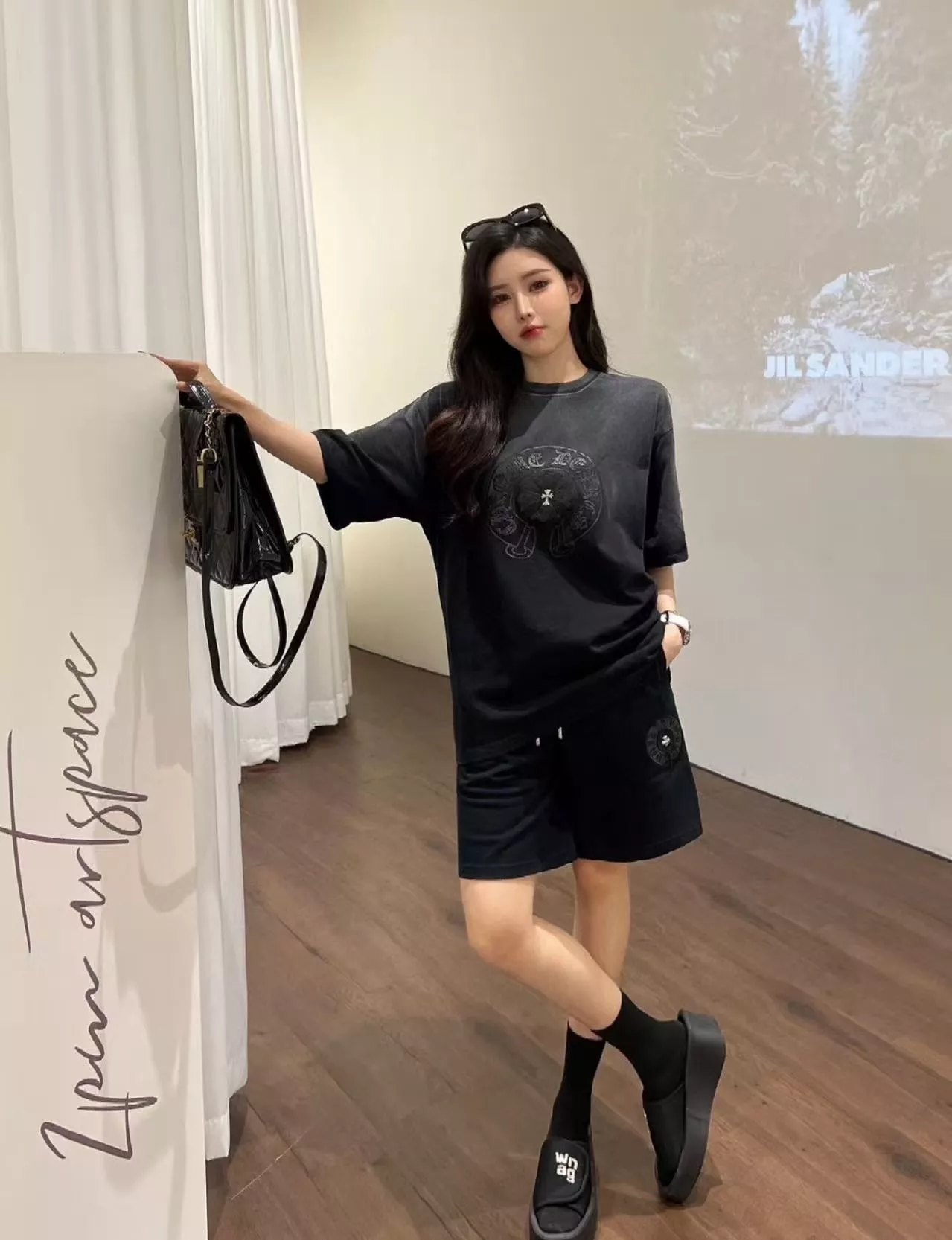 크롬하츠 워싱 디스트레스 말발굽 패치 자수 하프 팬츠 상세 이미지 11