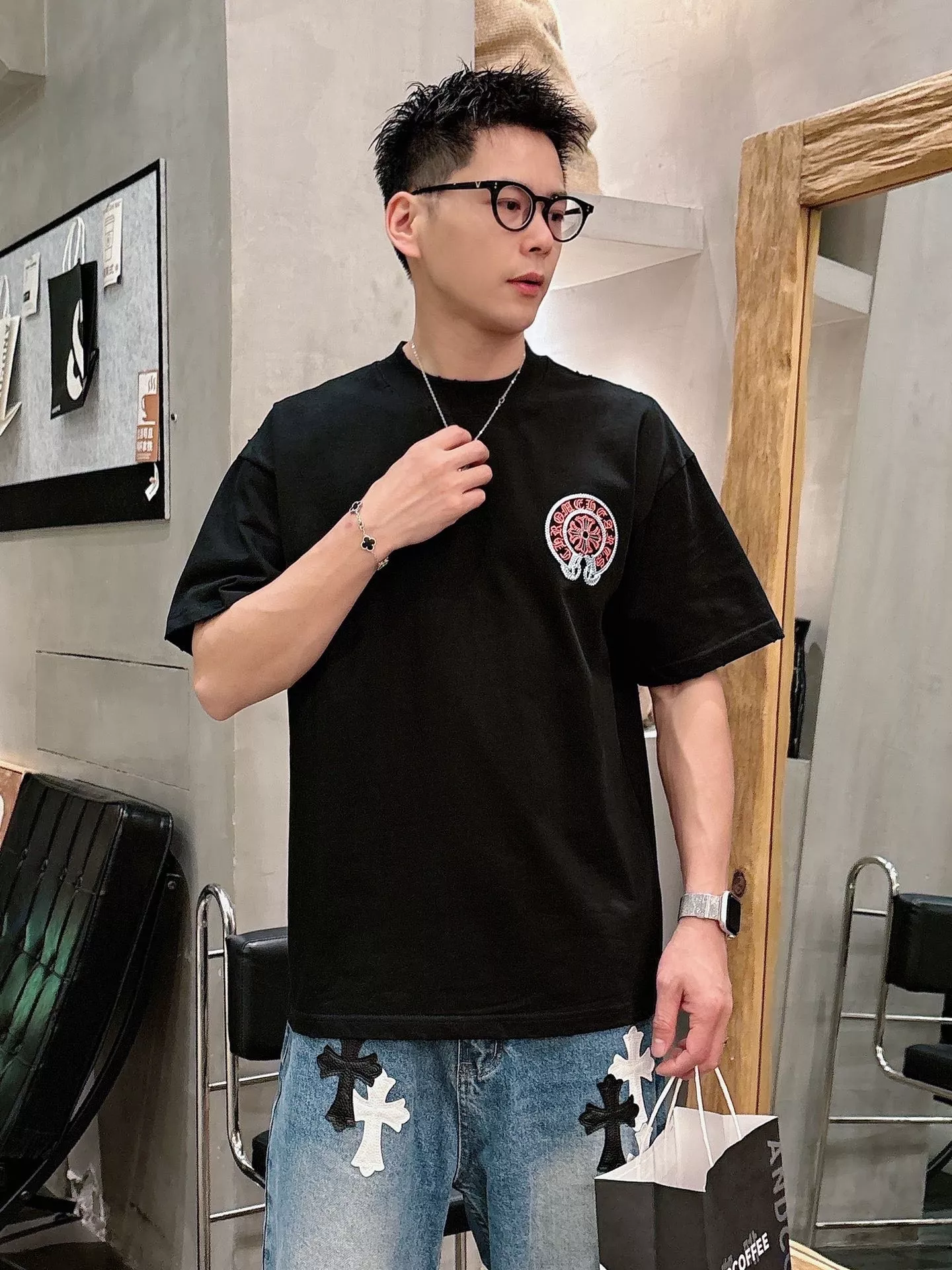 크롬하츠 스크롤 자수 워싱 디스트레스 반소매 티셔츠 상세 이미지 15