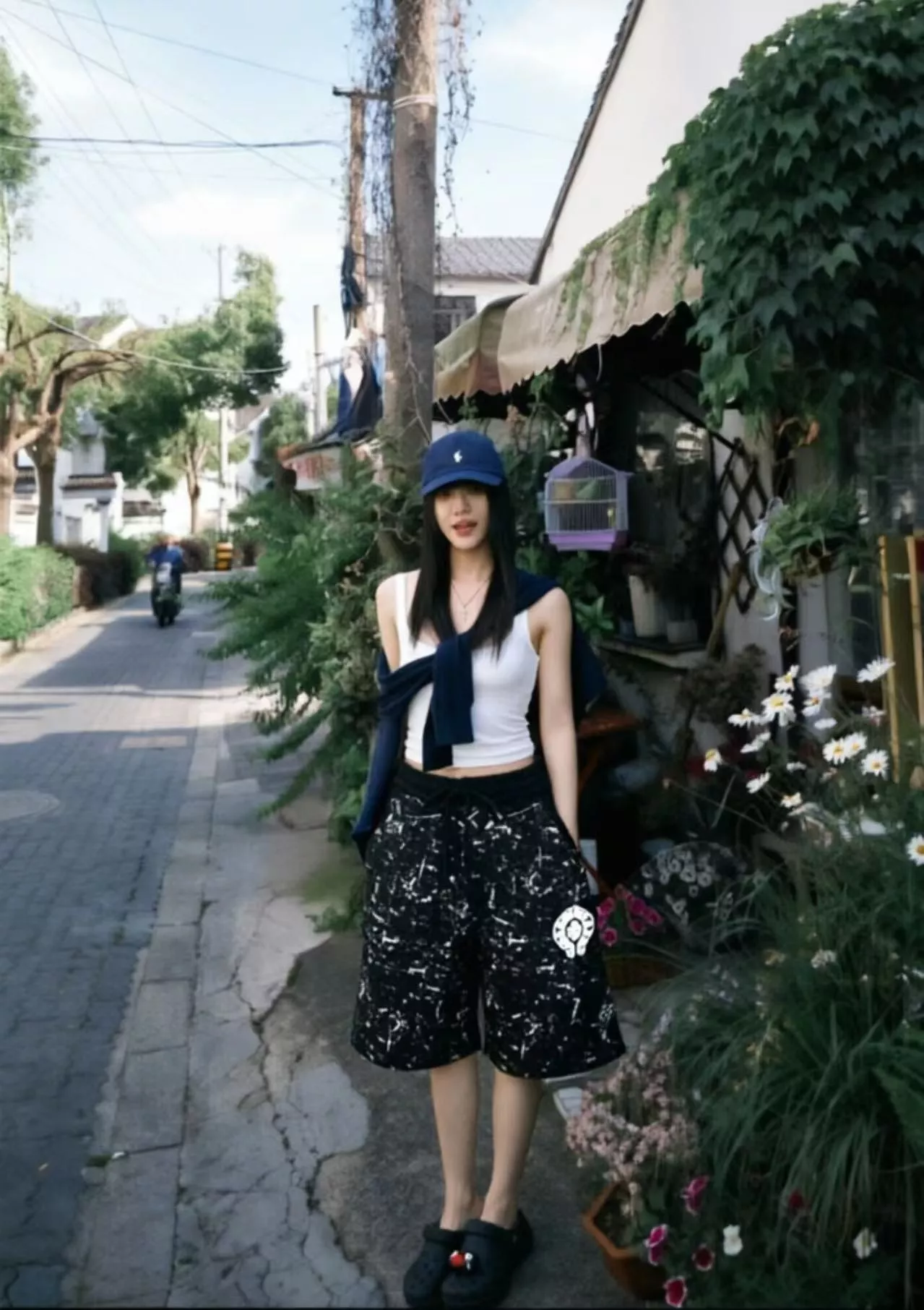 크롬하츠 페인트 스플래터 로고 코튼 하프 팬츠 상세 이미지 11