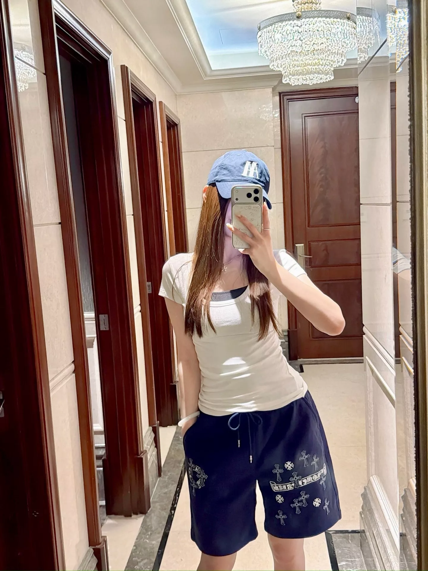 크롬하츠 십자가 패치 자수 하프 팬츠 상세 이미지 11