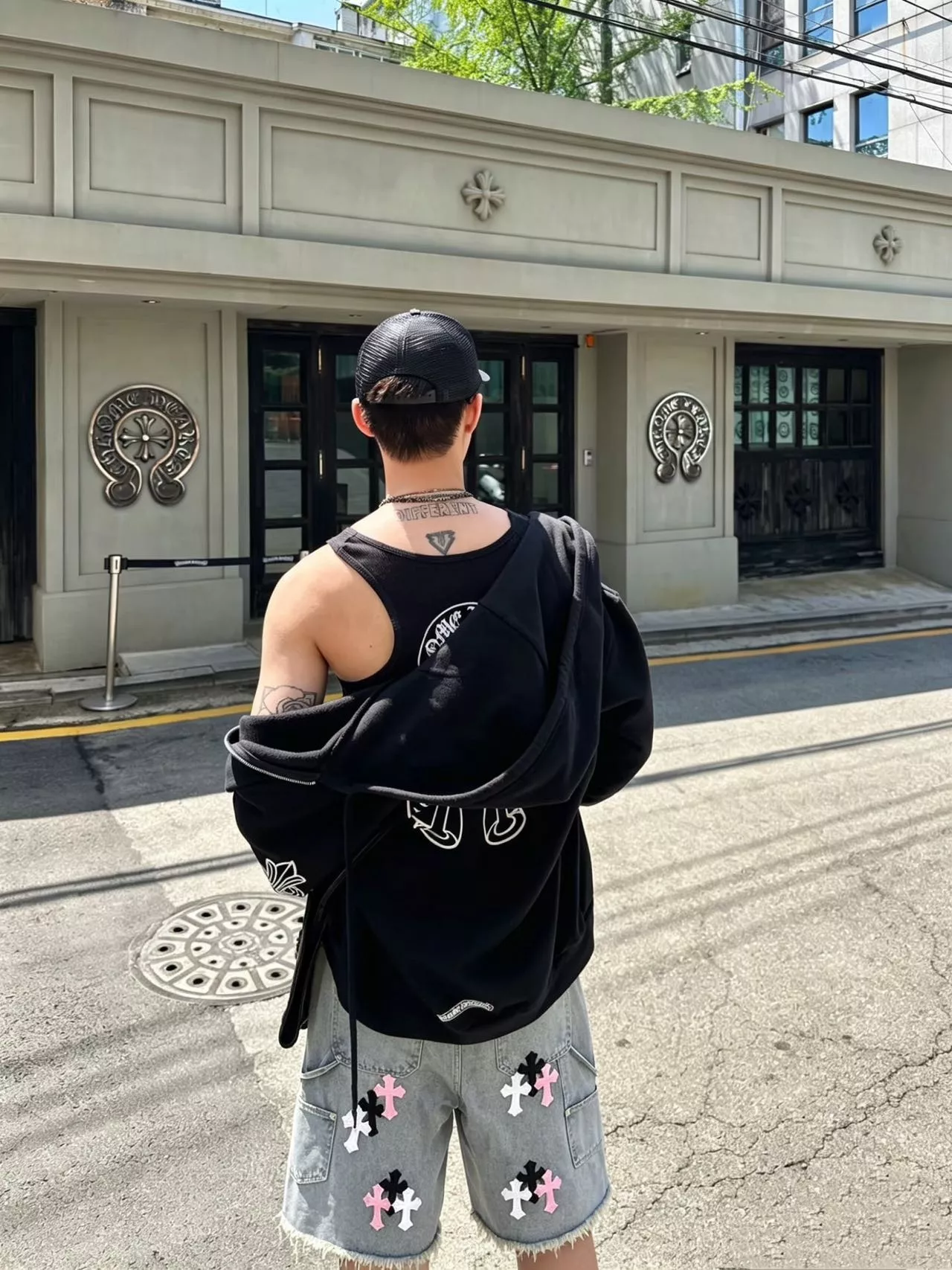크롬하츠 십자가 가죽 패치 워싱 데님 하프 팬츠 상세 이미지 13