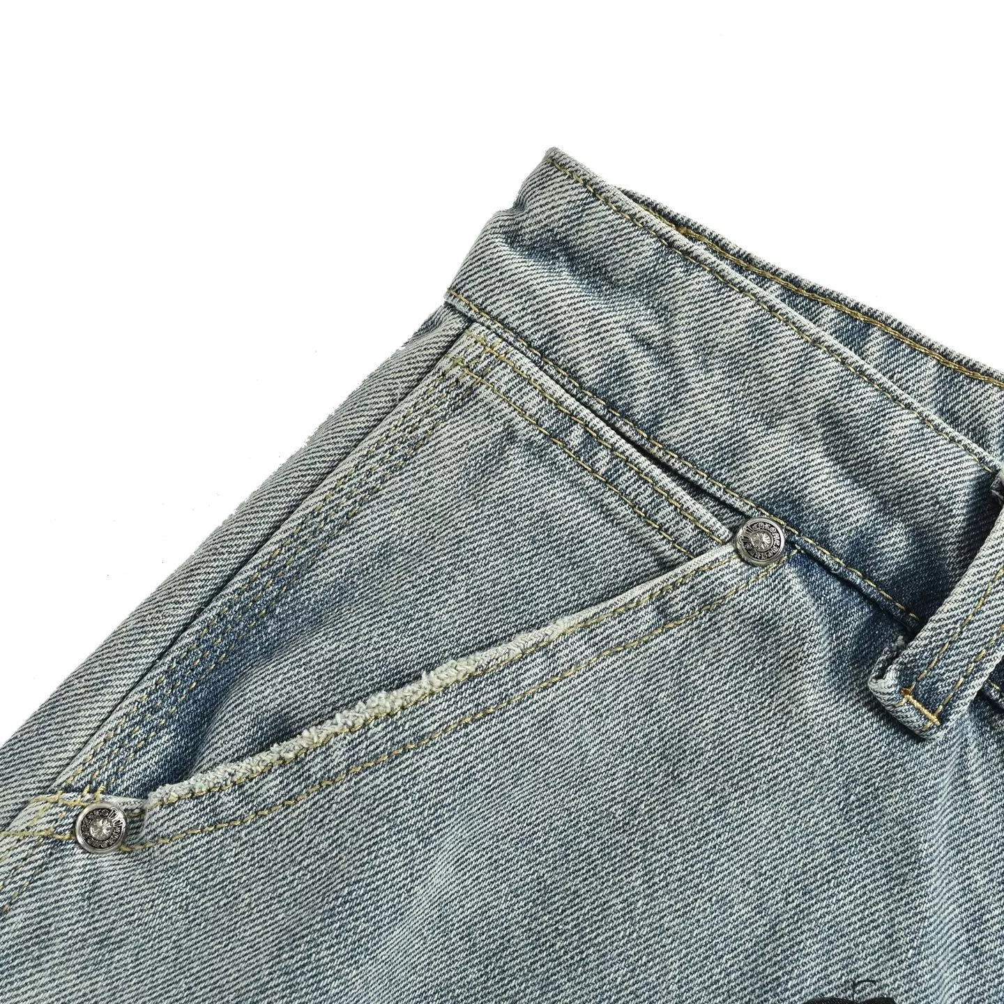 크롬하츠 십자가 가죽 패치 워싱 데님 하프 팬츠 상세 이미지 9
