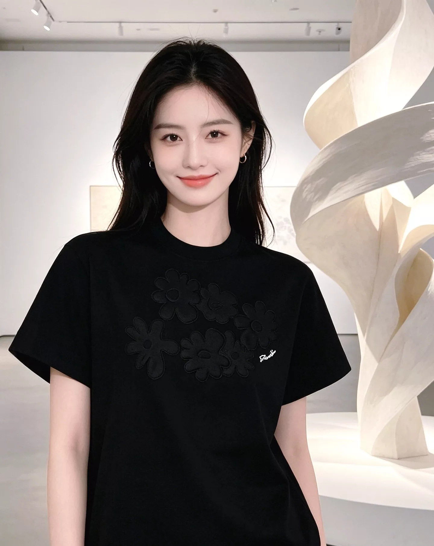 펜디 패치 자수 포켓 코튼 반소매 티셔츠 상세 이미지 12