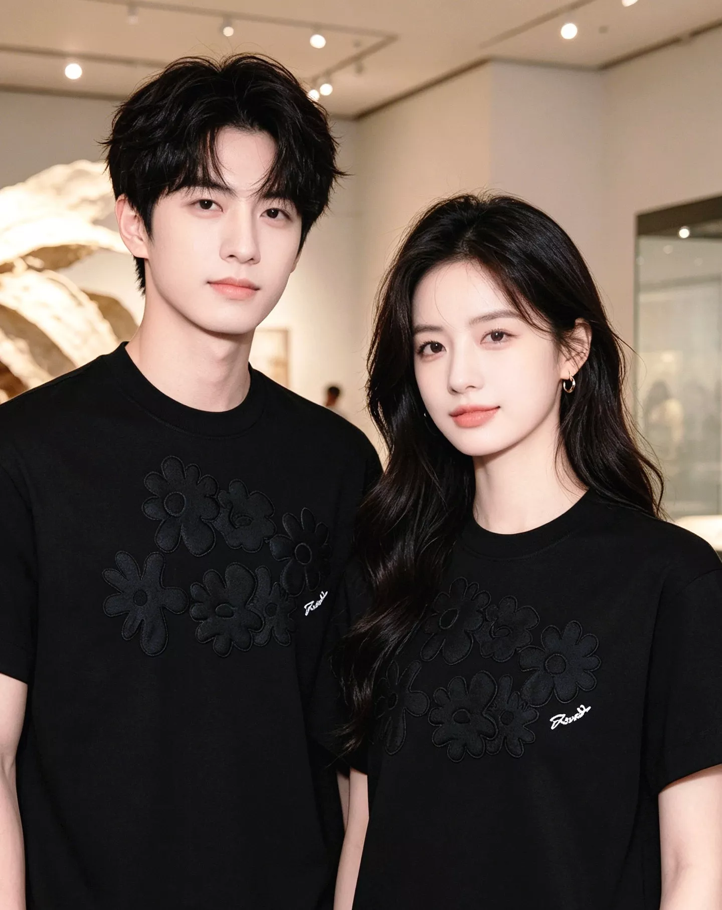 펜디 패치 자수 포켓 코튼 반소매 티셔츠 상세 이미지 18