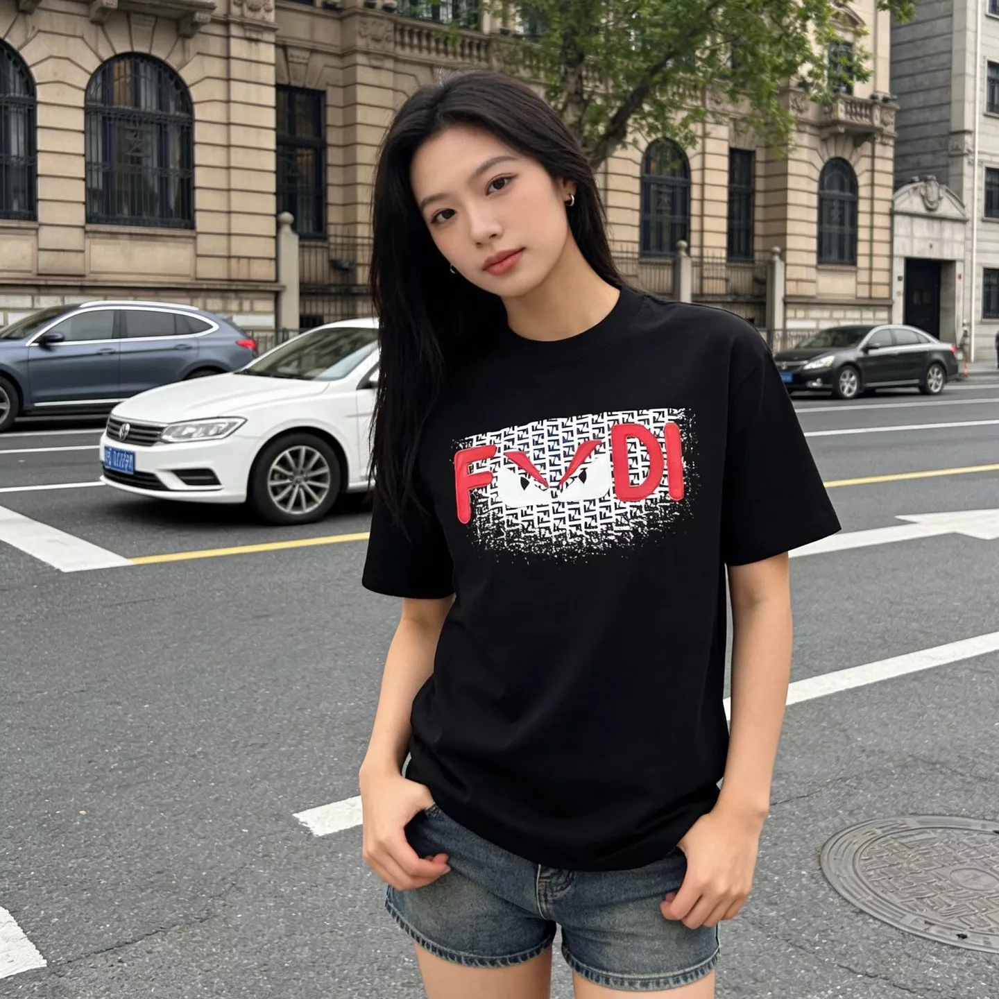 펜디 몬스터 아이 패치 레터링 루즈핏 반소매 티셔츠 상세 이미지 12