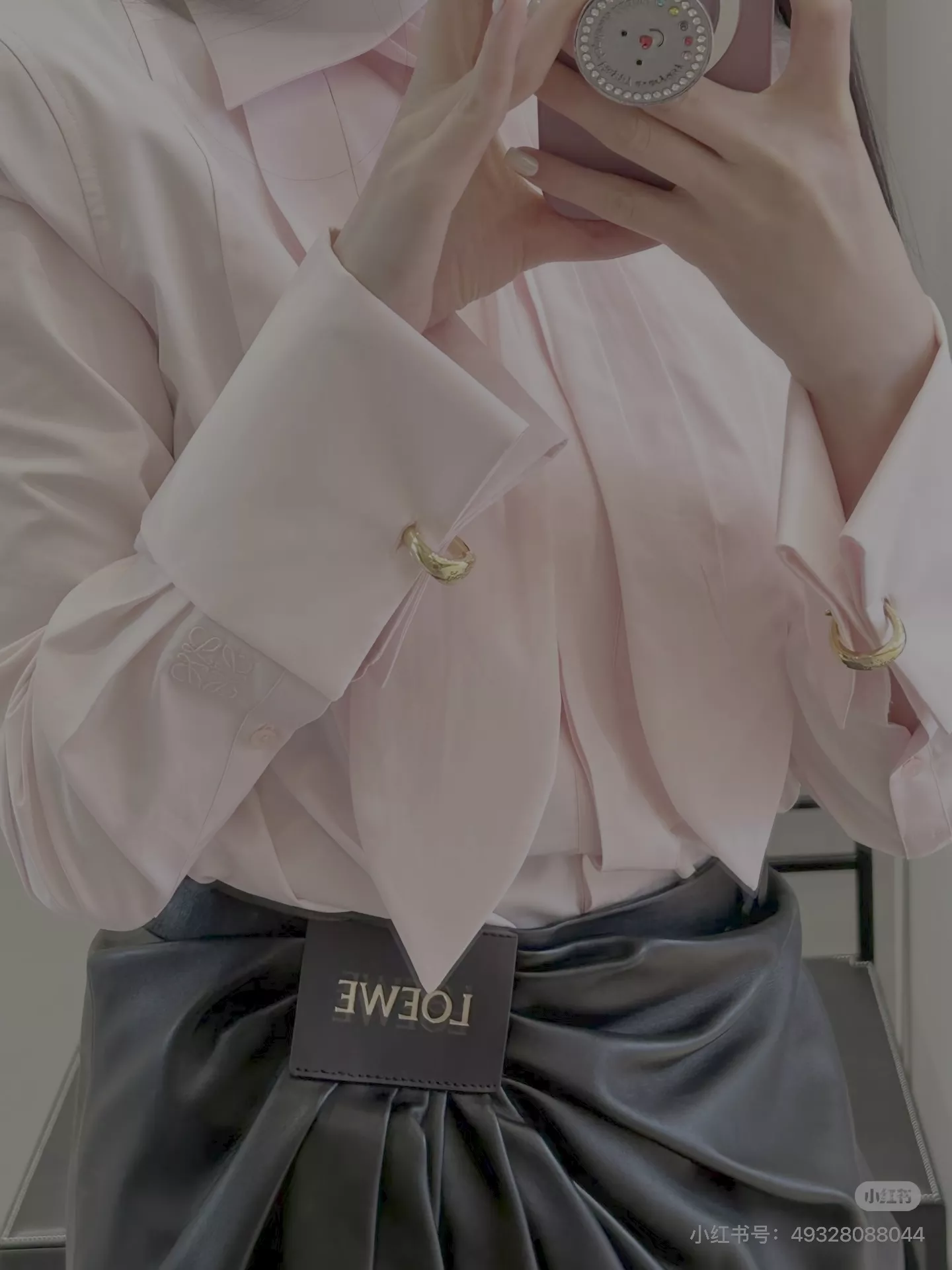 로에베 리본 타이 핑크 코튼 긴소매 셔츠 상세 이미지 28