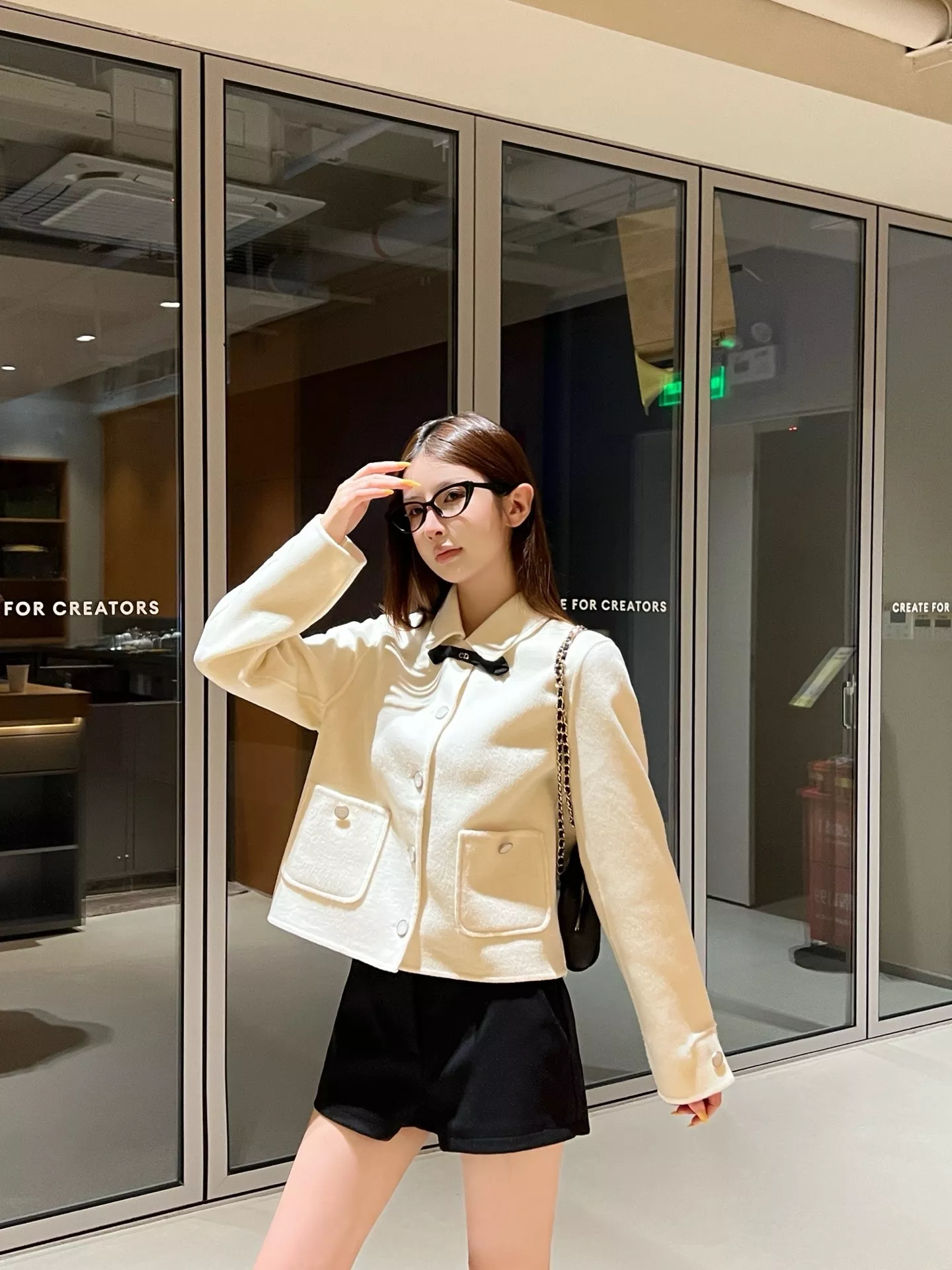 디올 블랙 리본 장식 울 쇼트 재킷 상세 이미지 18