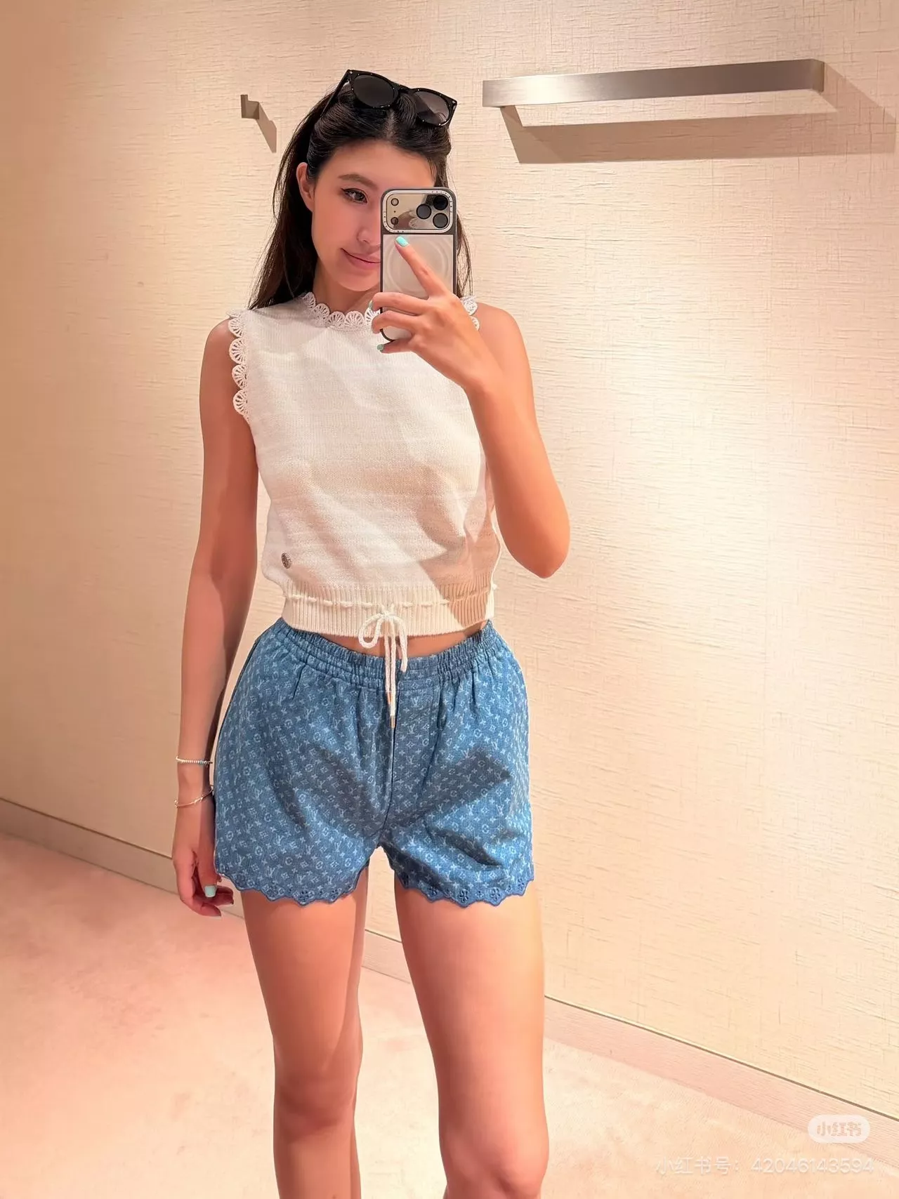 루이비통 모노그램 워싱 데님 밴딩 쇼트 팬츠 상세 이미지 18