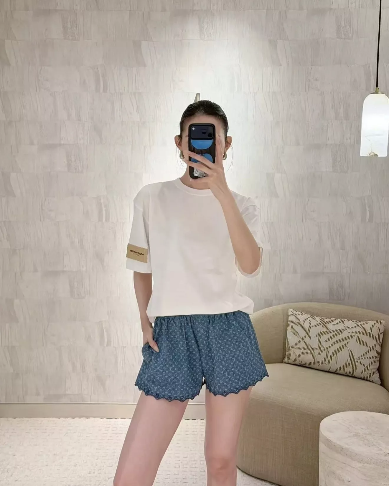 루이비통 모노그램 워싱 데님 밴딩 쇼트 팬츠 상세 이미지 22