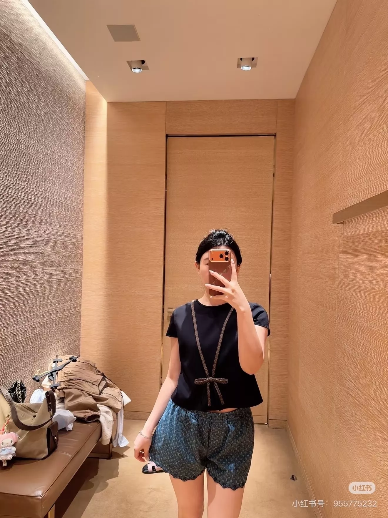 루이비통 모노그램 워싱 데님 밴딩 쇼트 팬츠 상세 이미지 26