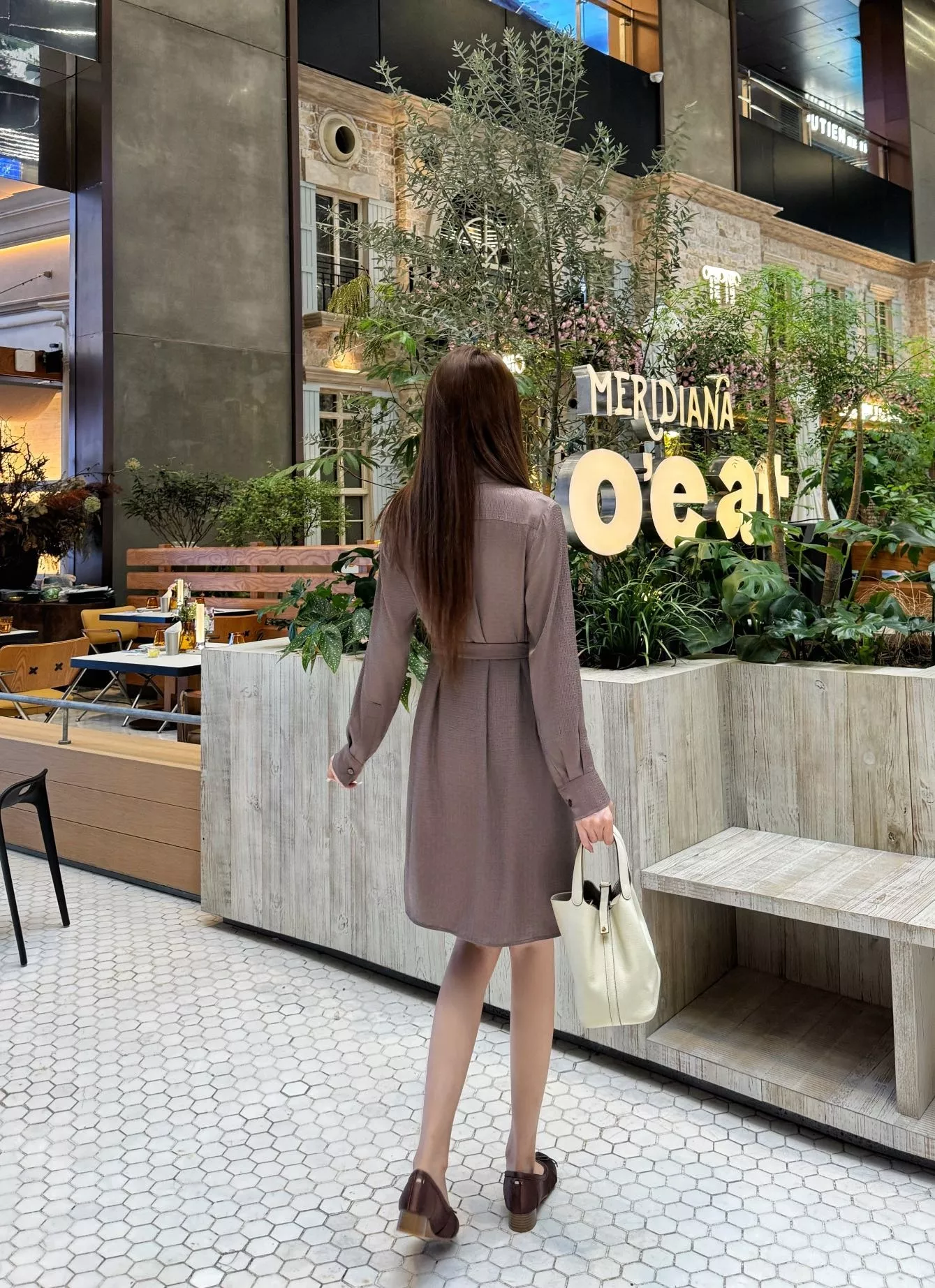 에르메스 벨트 포인트 롱 긴소매 셔츠 원피스 상세 이미지 16