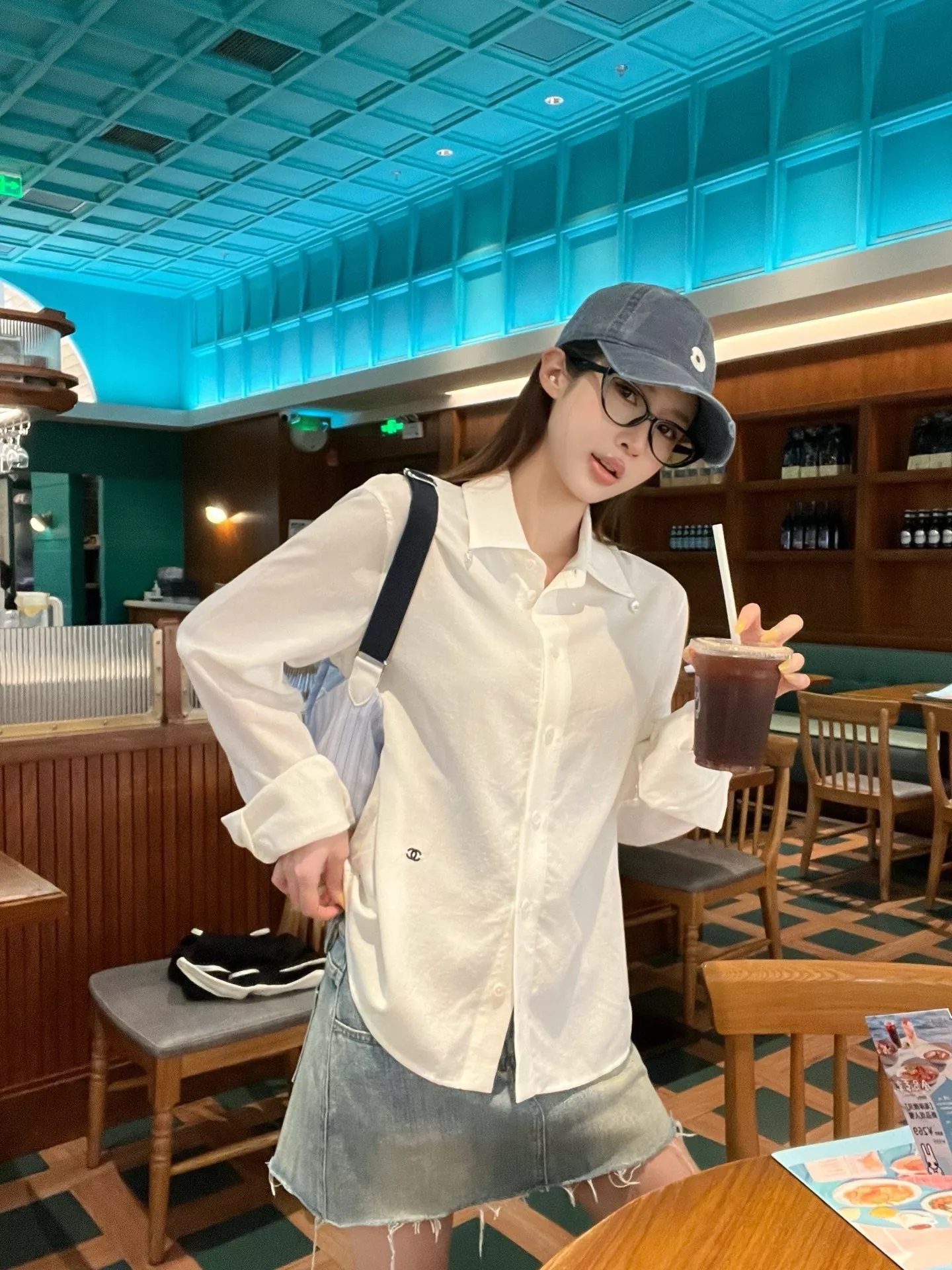 셀린느 진주 장식 텐셀 린넨 블렌드 긴소매 셔츠 상세 이미지 15
