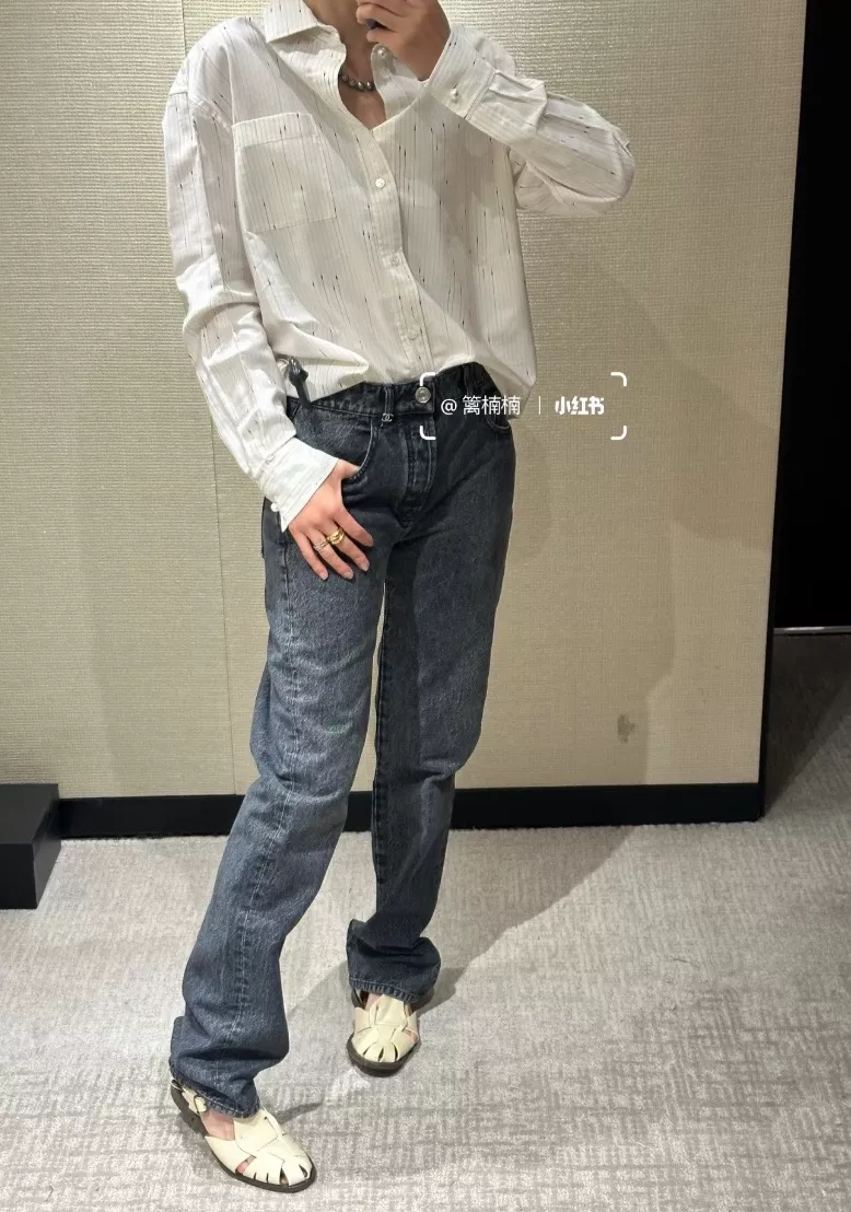 셀린느 블루 화이트 스트라이프 진주 버튼 긴소매 셔츠 상세 이미지 23