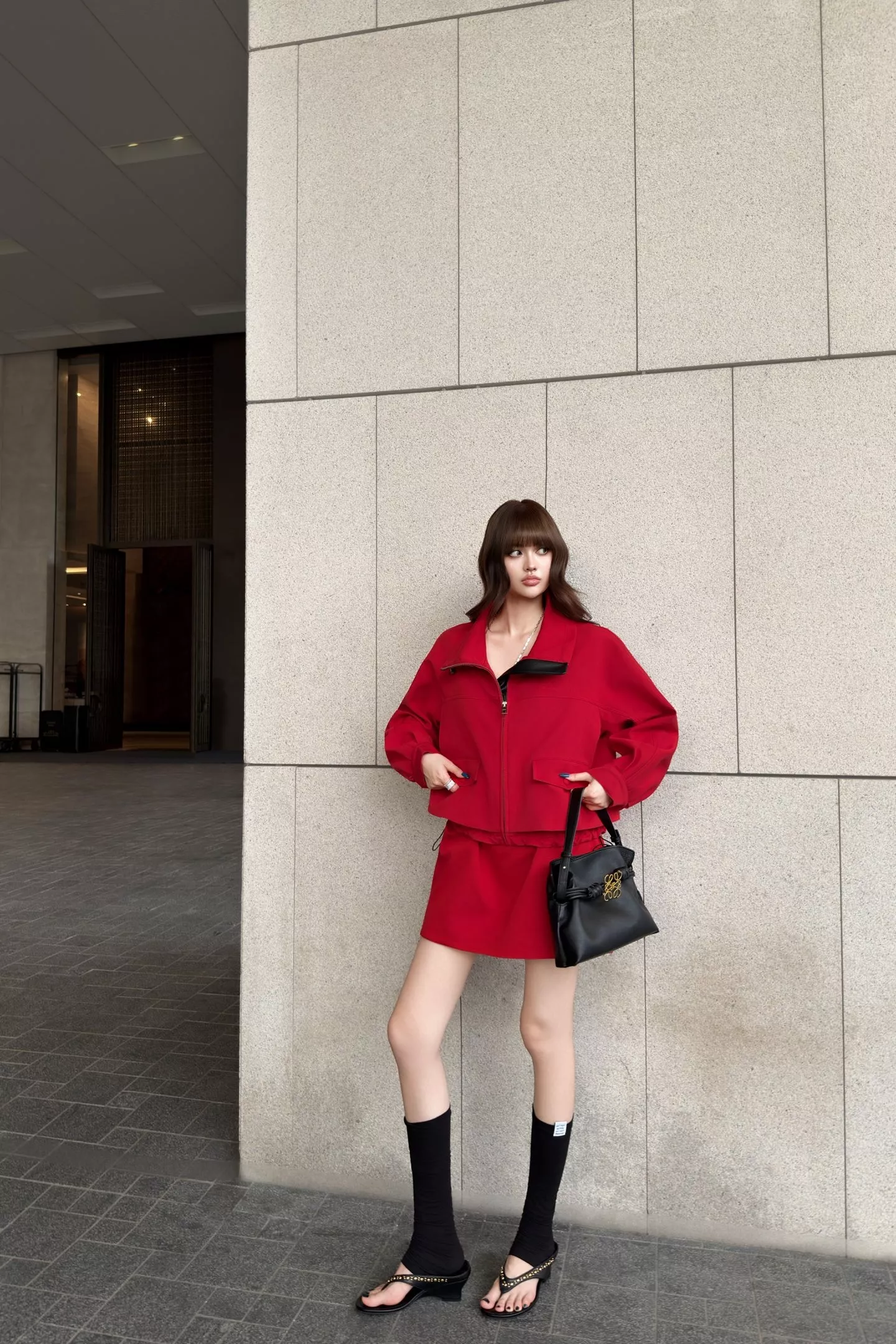 로에베 스탠드칼라 드로스트링 크롭 집업 재킷 상세 이미지 75