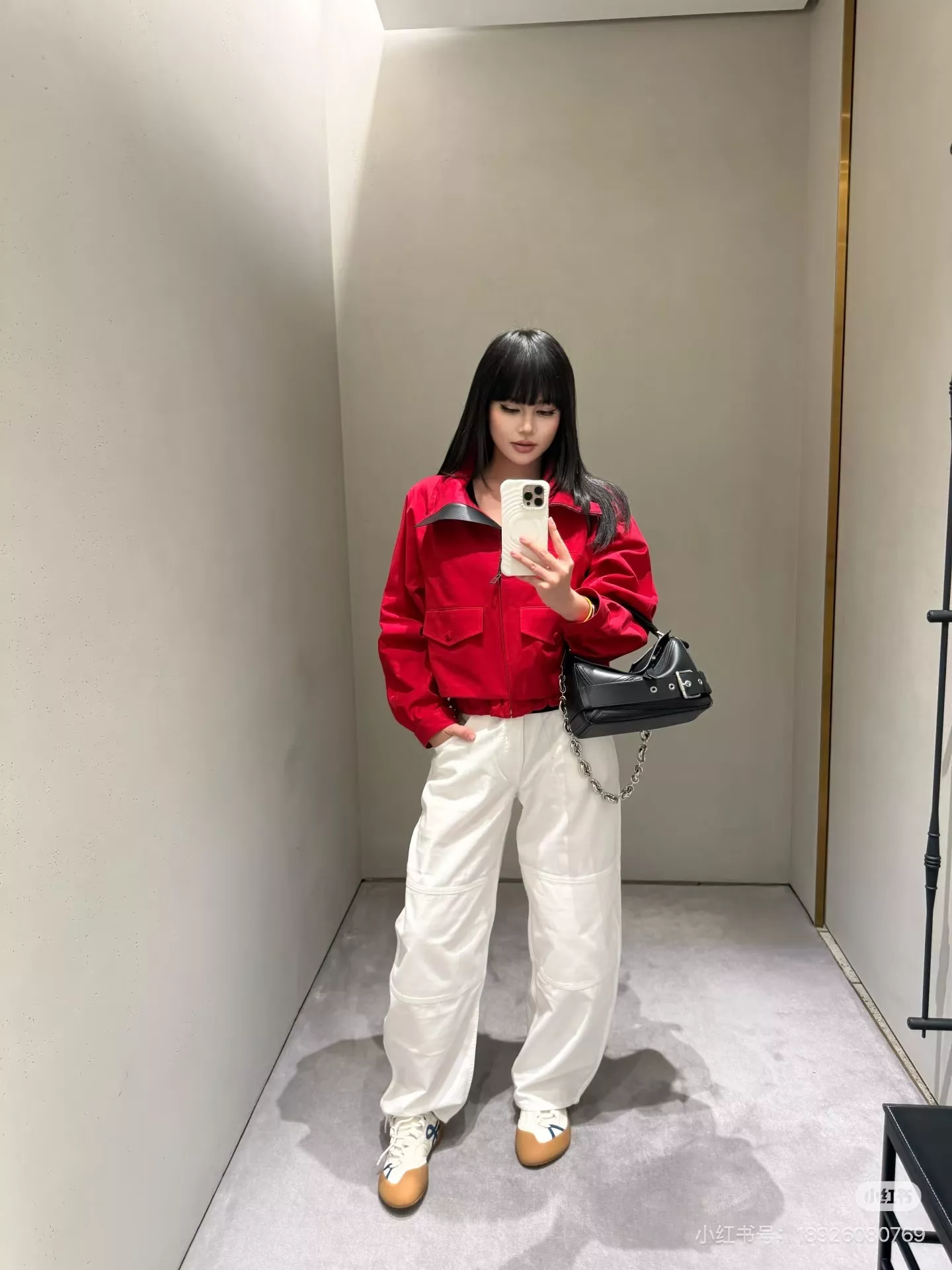 로에베 스탠드칼라 드로스트링 크롭 집업 재킷 상세 이미지 22