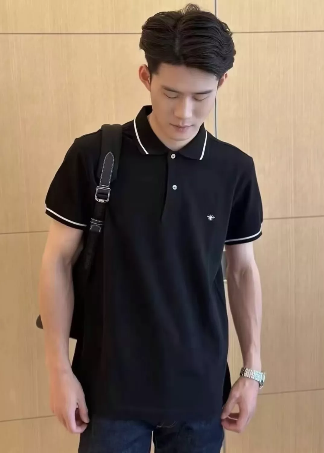 디올 벌 자수 피케 반소매 카라 티셔츠 상세 이미지 20