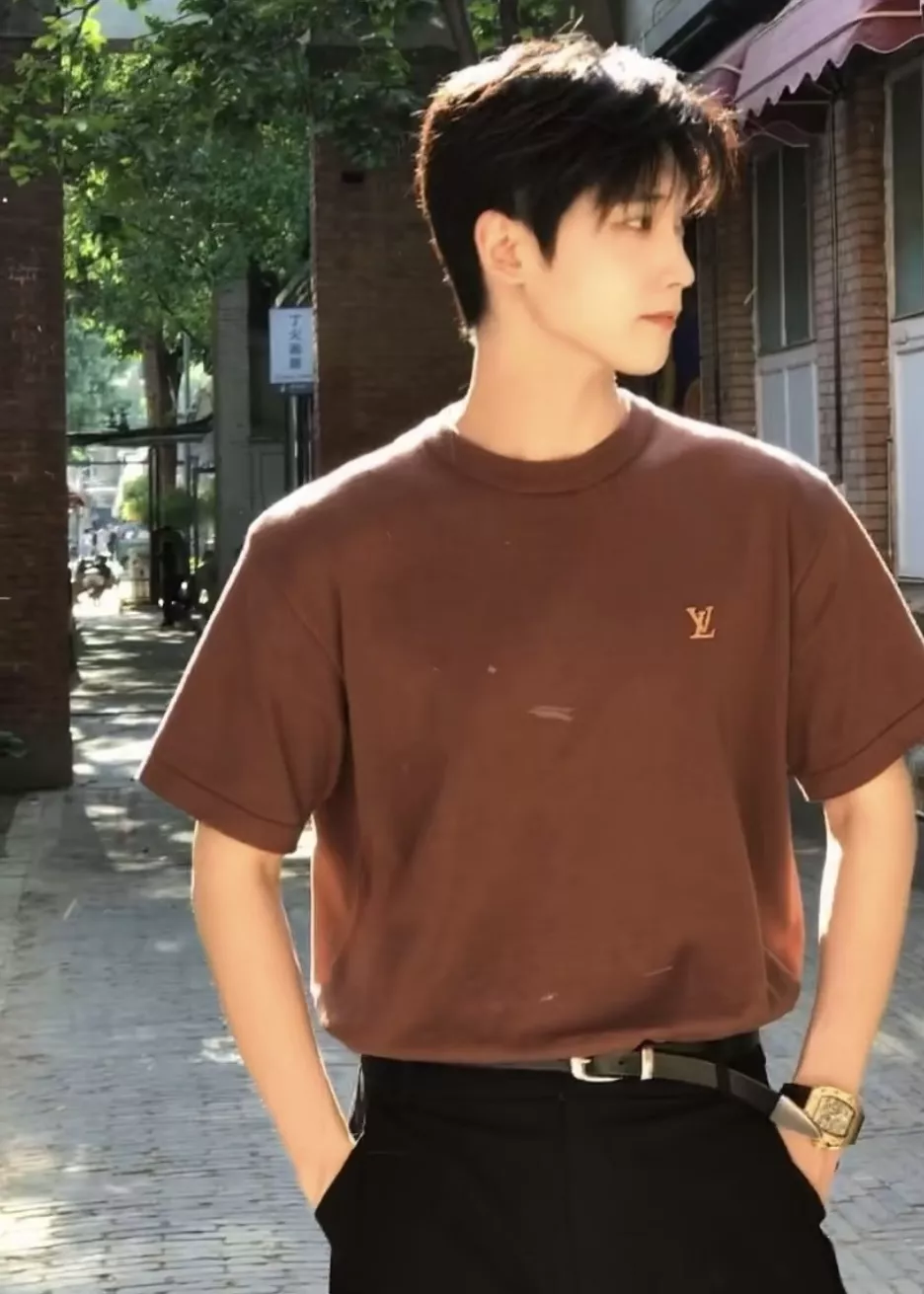 루이비통 코튼 니트 가죽 패치 반소매 니트 상세 이미지 31