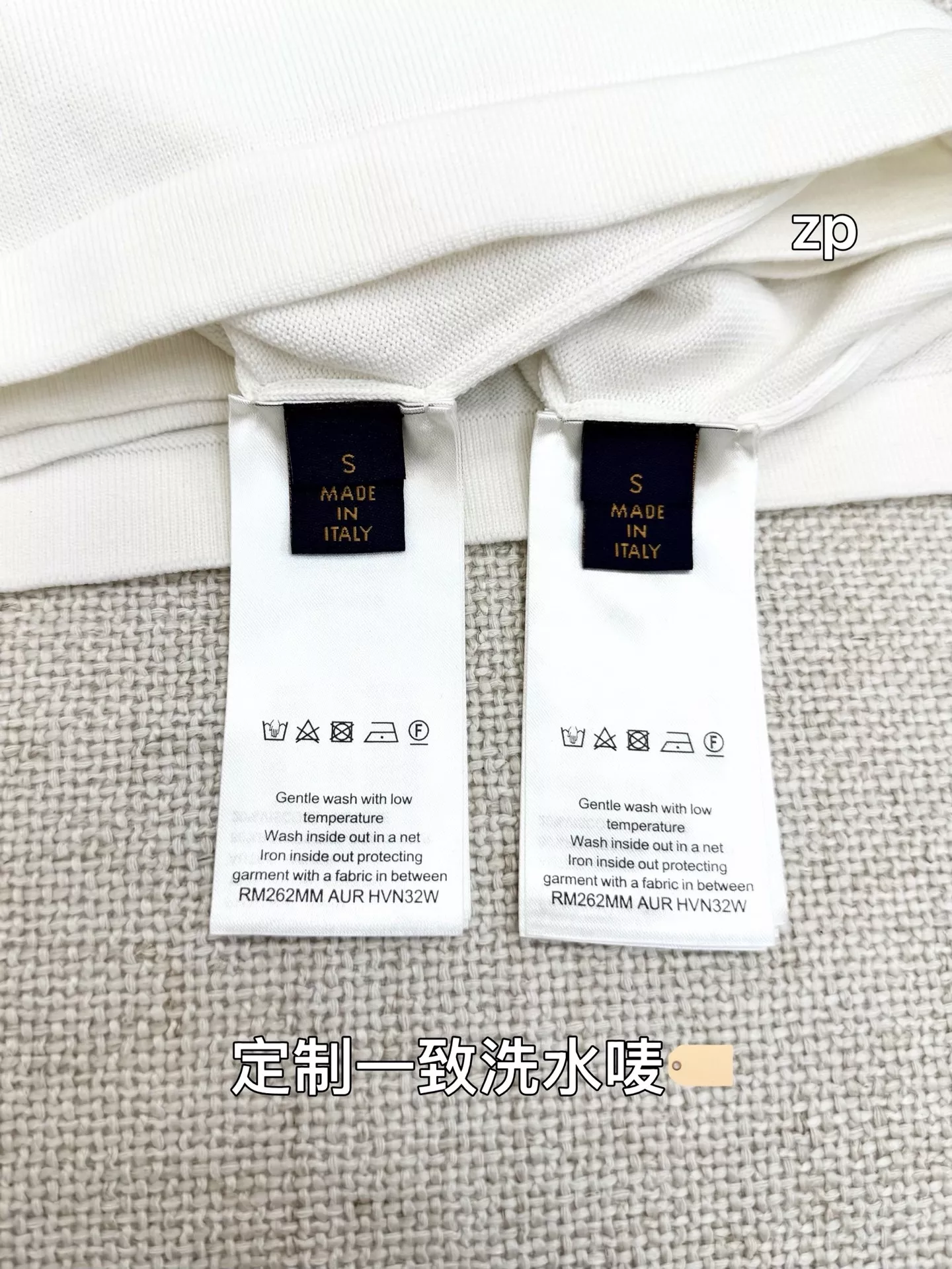 루이비통 핸드 제스처 자수 코튼 반소매 티셔츠 상세 이미지 54