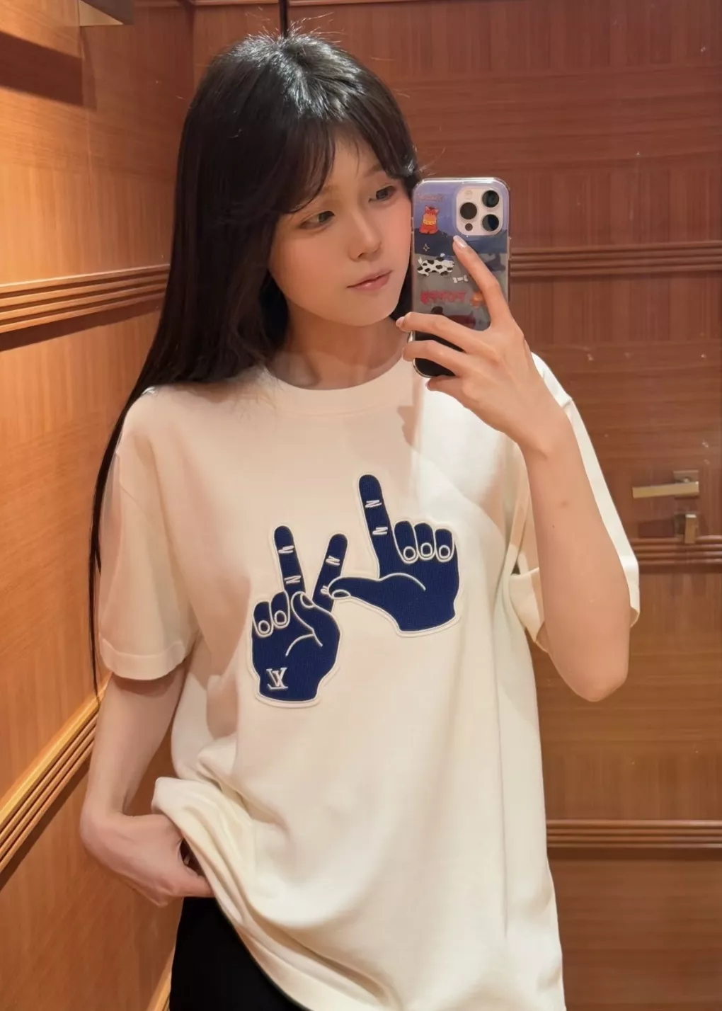루이비통 핸드 제스처 자수 코튼 반소매 티셔츠 상세 이미지 40