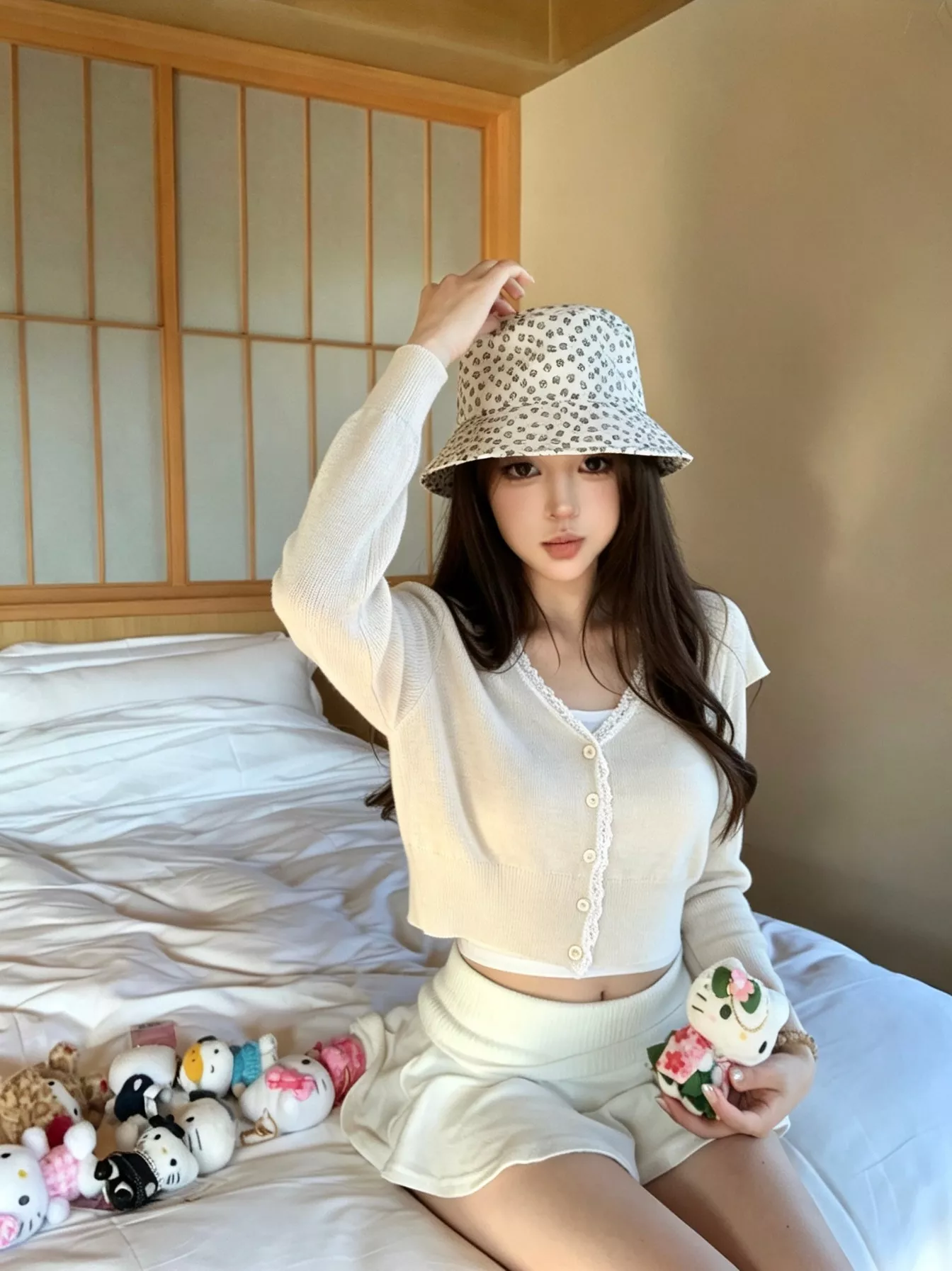미우미우 레이스 트리밍 브이넥 크롭 니트 가디건 상세 이미지 10