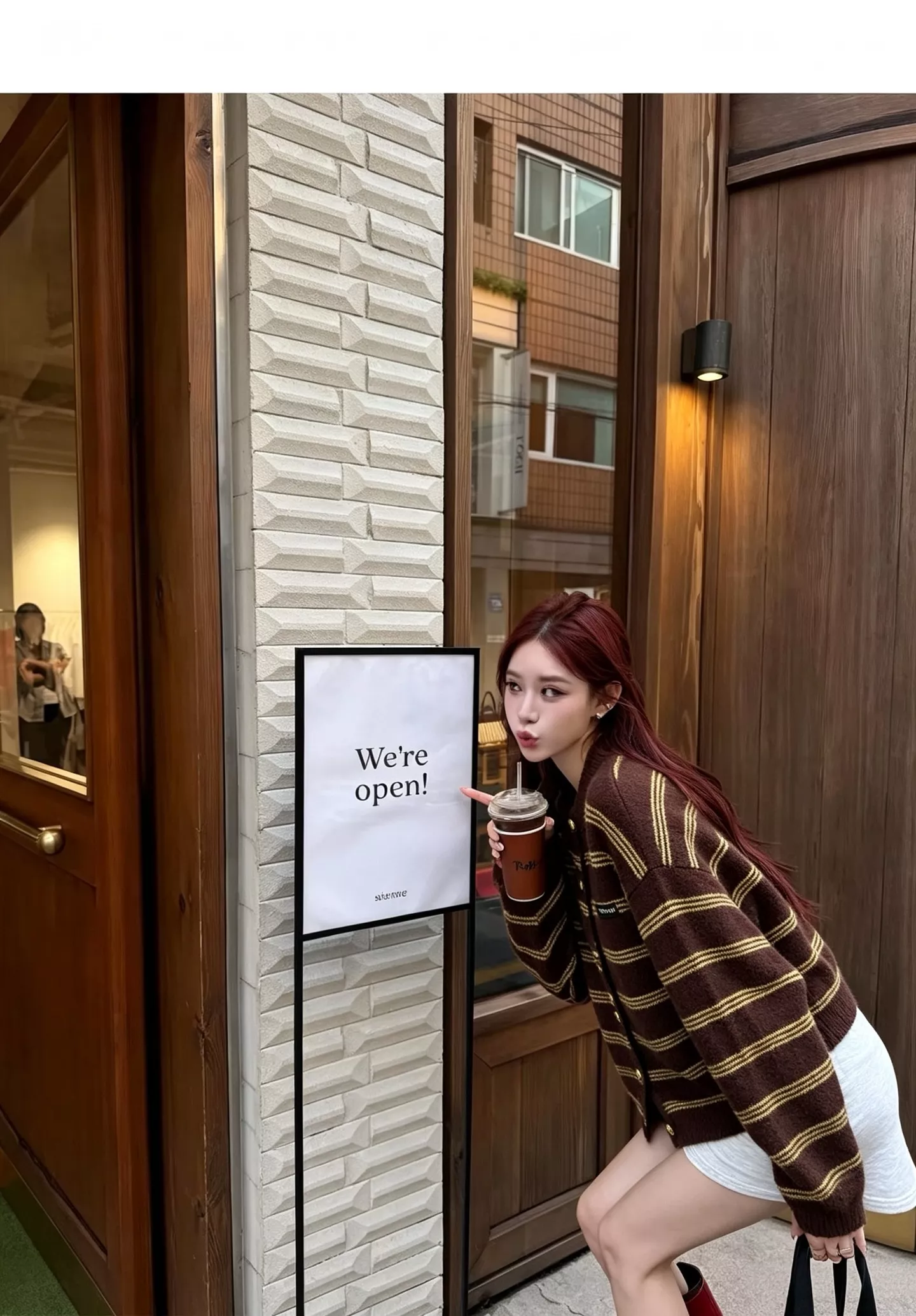 미우미우 빈티지 스트라이프 라운드넥 니트 재킷 상세 이미지 10